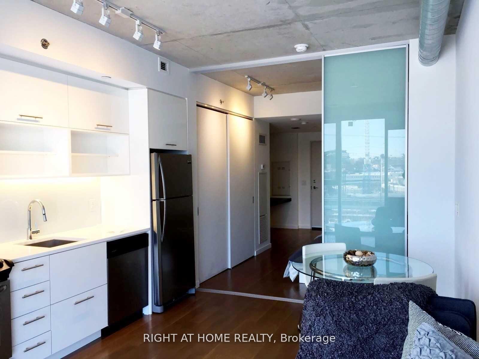 Photo 11 of Unit 502, 32 Trolley Crescent, Toronto, Moss Park — HOMEH