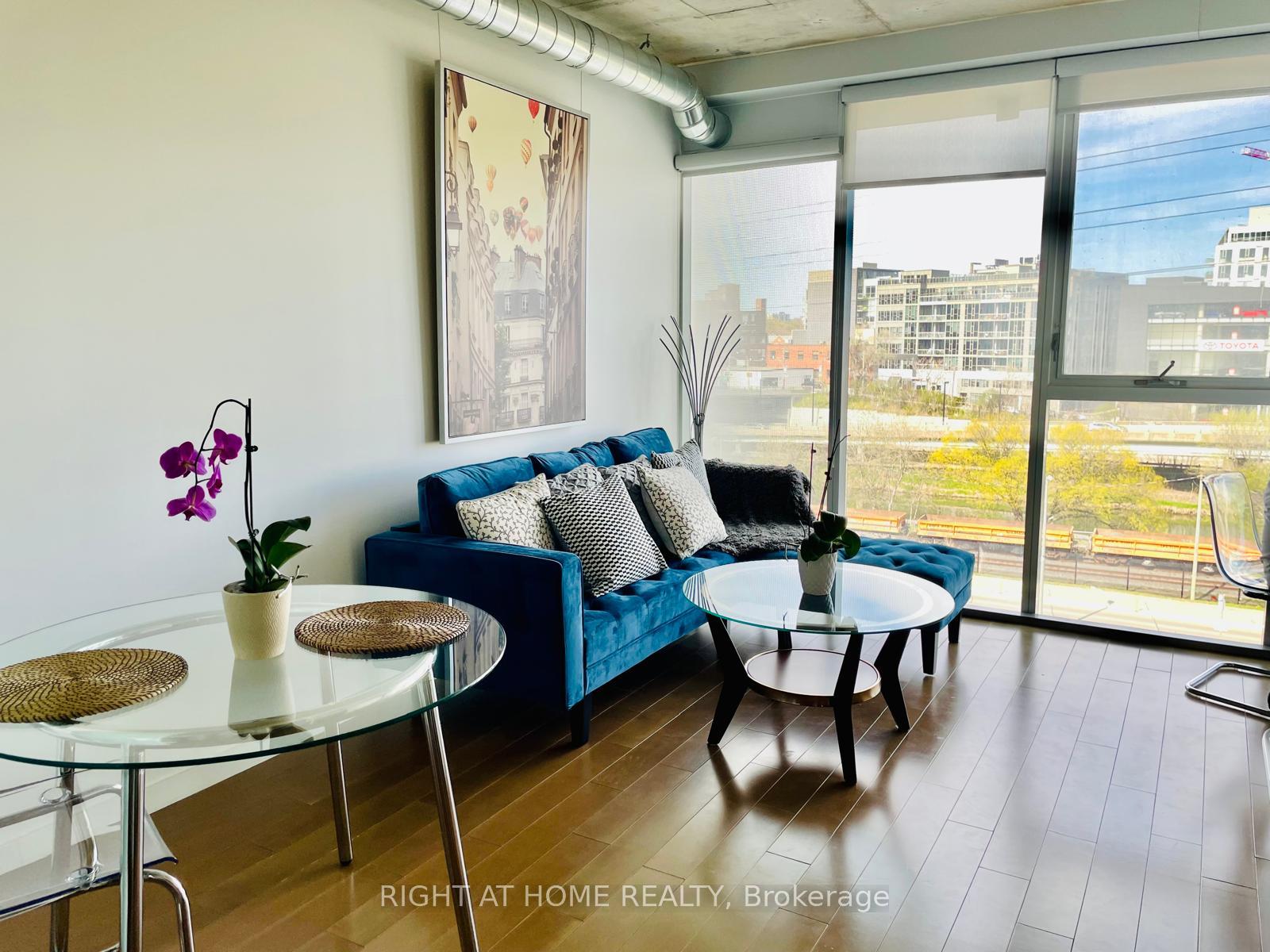Photo 15 of Unit 502, 32 Trolley Crescent, Toronto, Moss Park — HOMEH