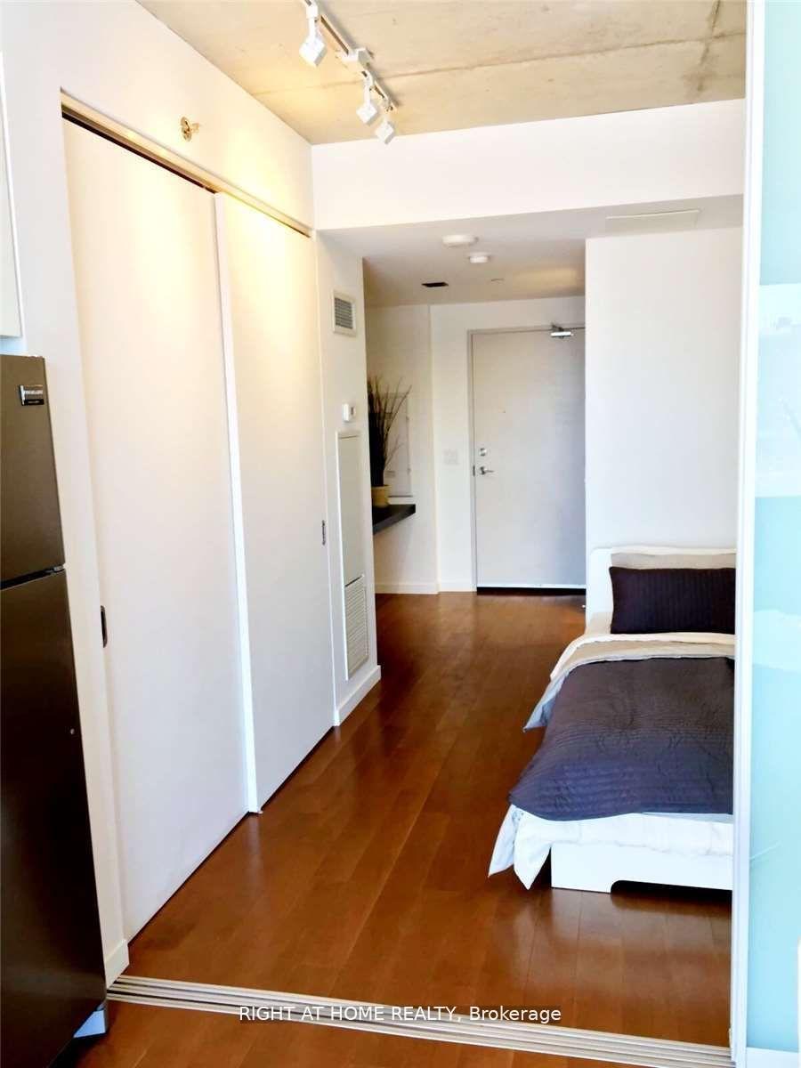 Photo 21 of Unit 502, 32 Trolley Crescent, Toronto, Moss Park — HOMEH