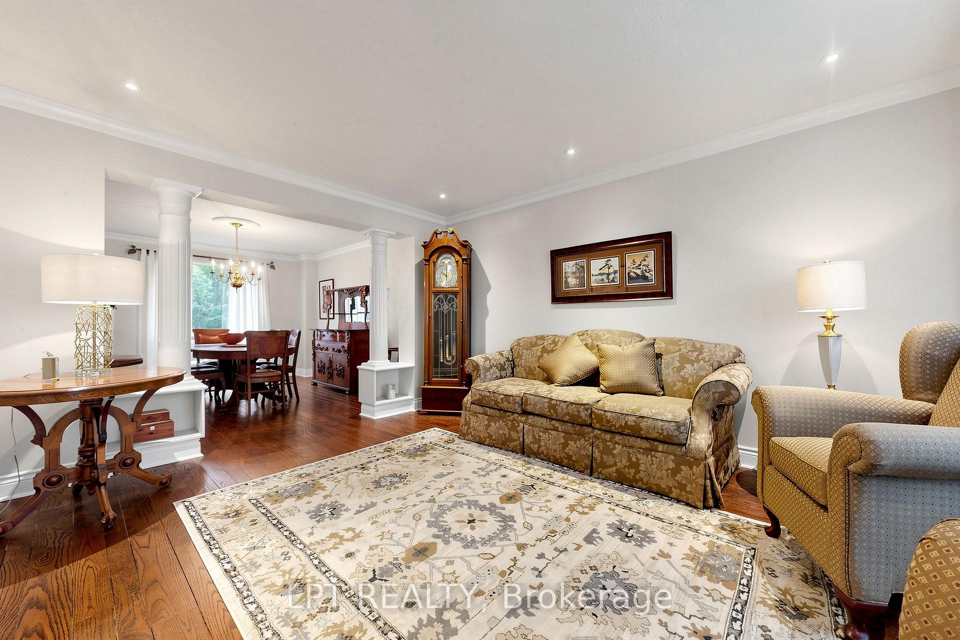 Photo 6 of 1579 Lovelady Crescent, Mississauga, Rathwood — HOMEH
