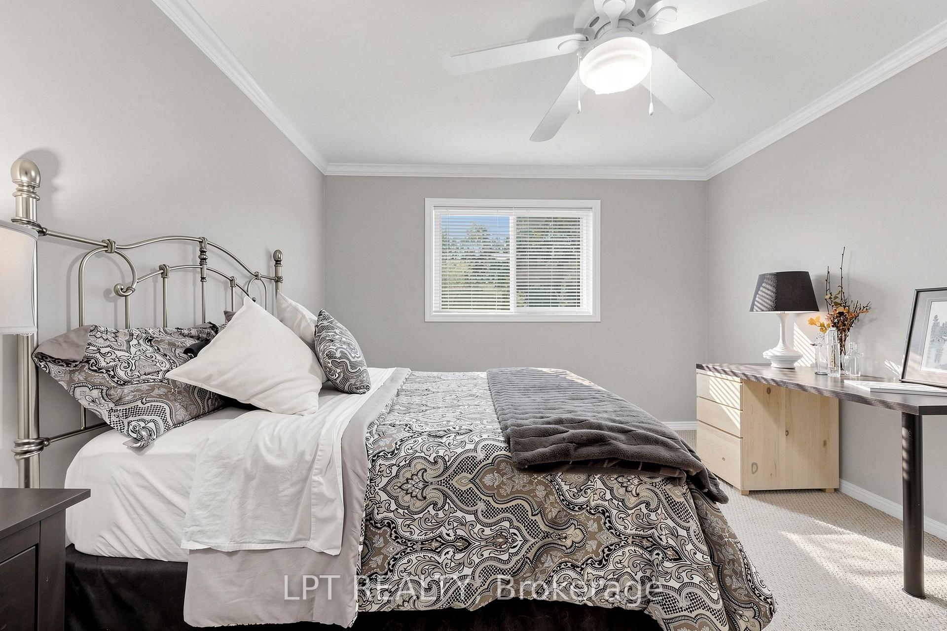 Photo 35 of 1579 Lovelady Crescent, Mississauga, Rathwood — HOMEH