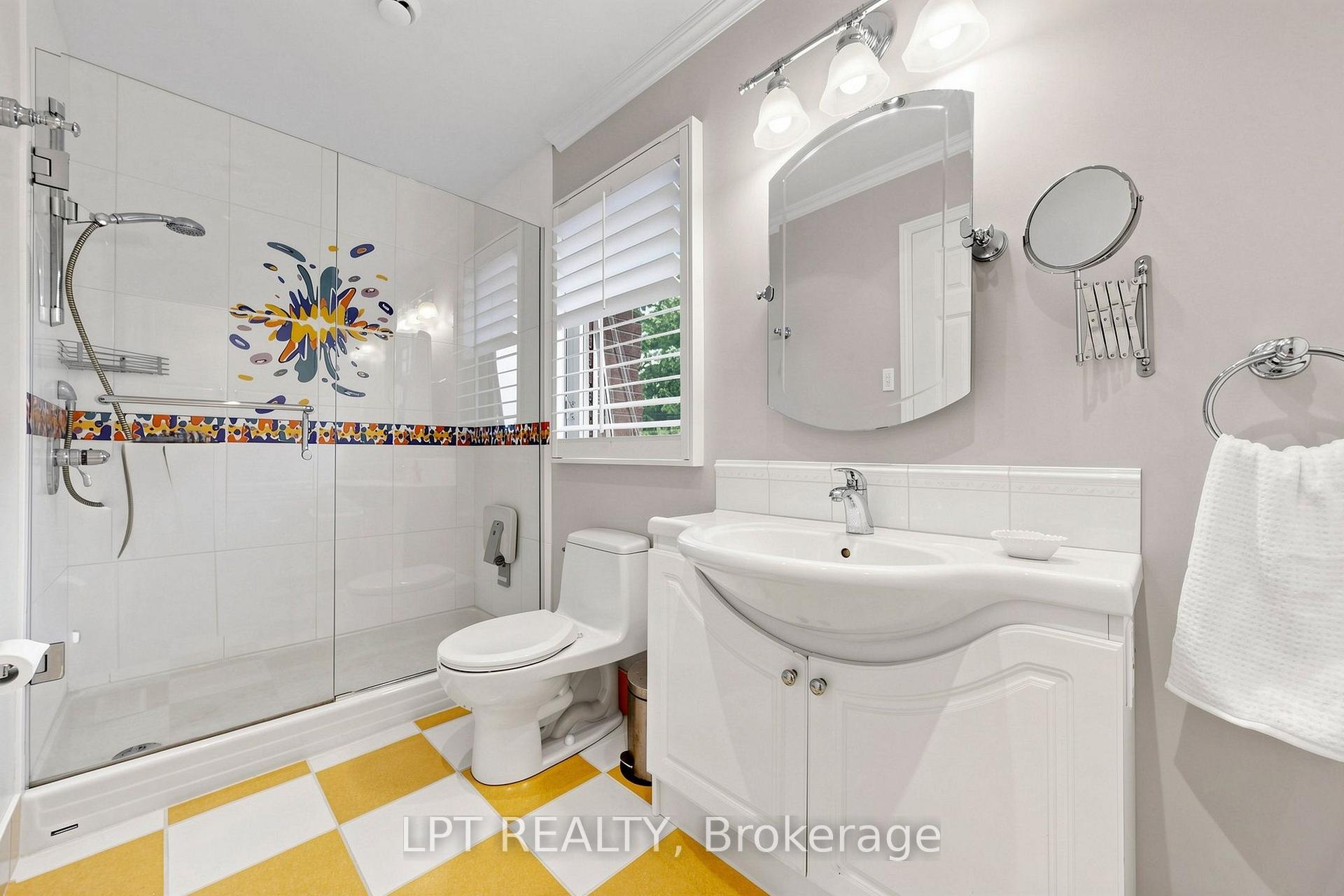 Photo 37 of 1579 Lovelady Crescent, Mississauga, Rathwood — HOMEH