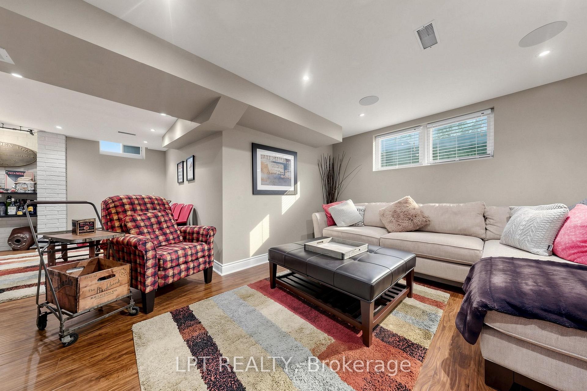 Photo 41 of 1579 Lovelady Crescent, Mississauga, Rathwood — HOMEH
