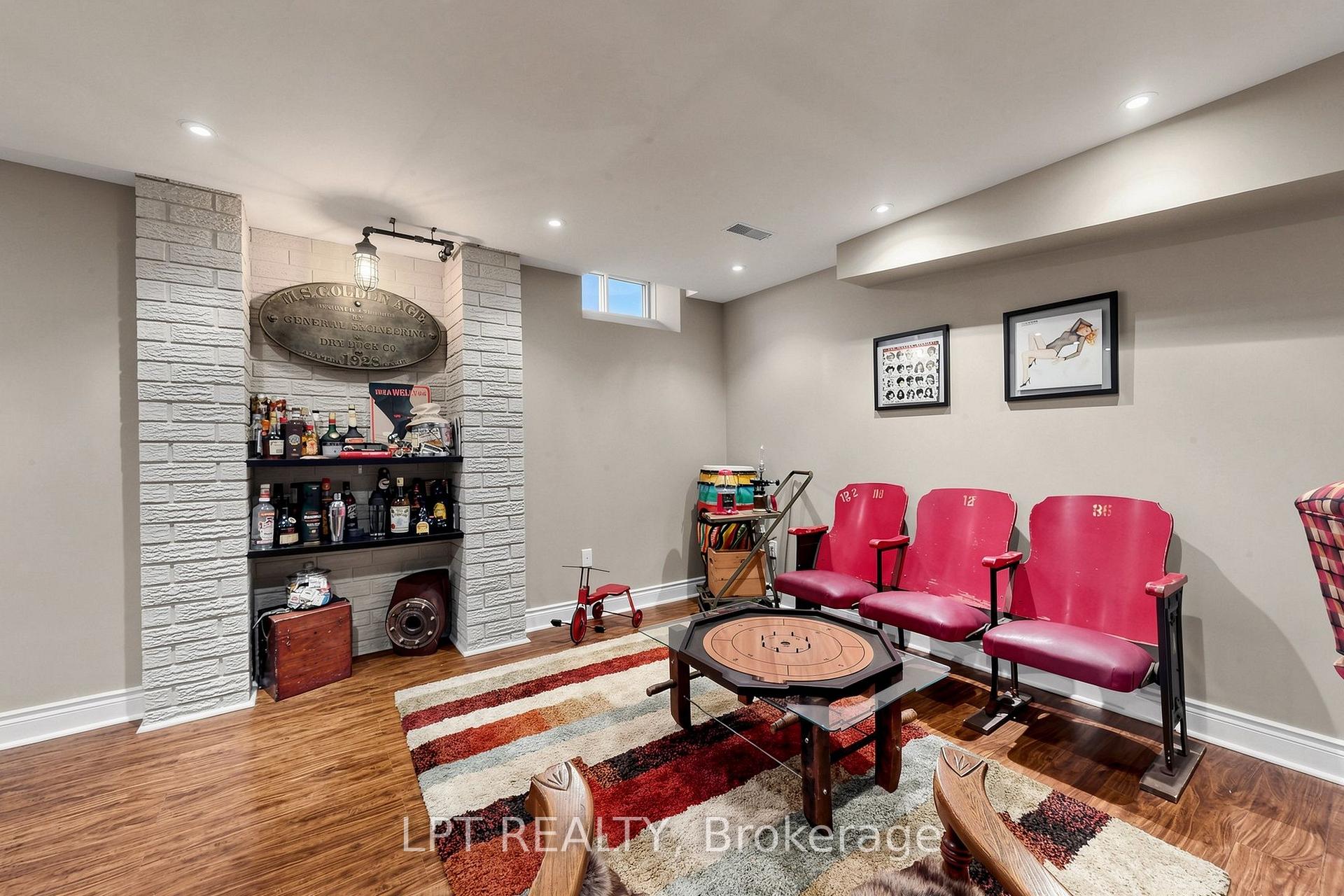 Photo 43 of 1579 Lovelady Crescent, Mississauga, Rathwood — HOMEH