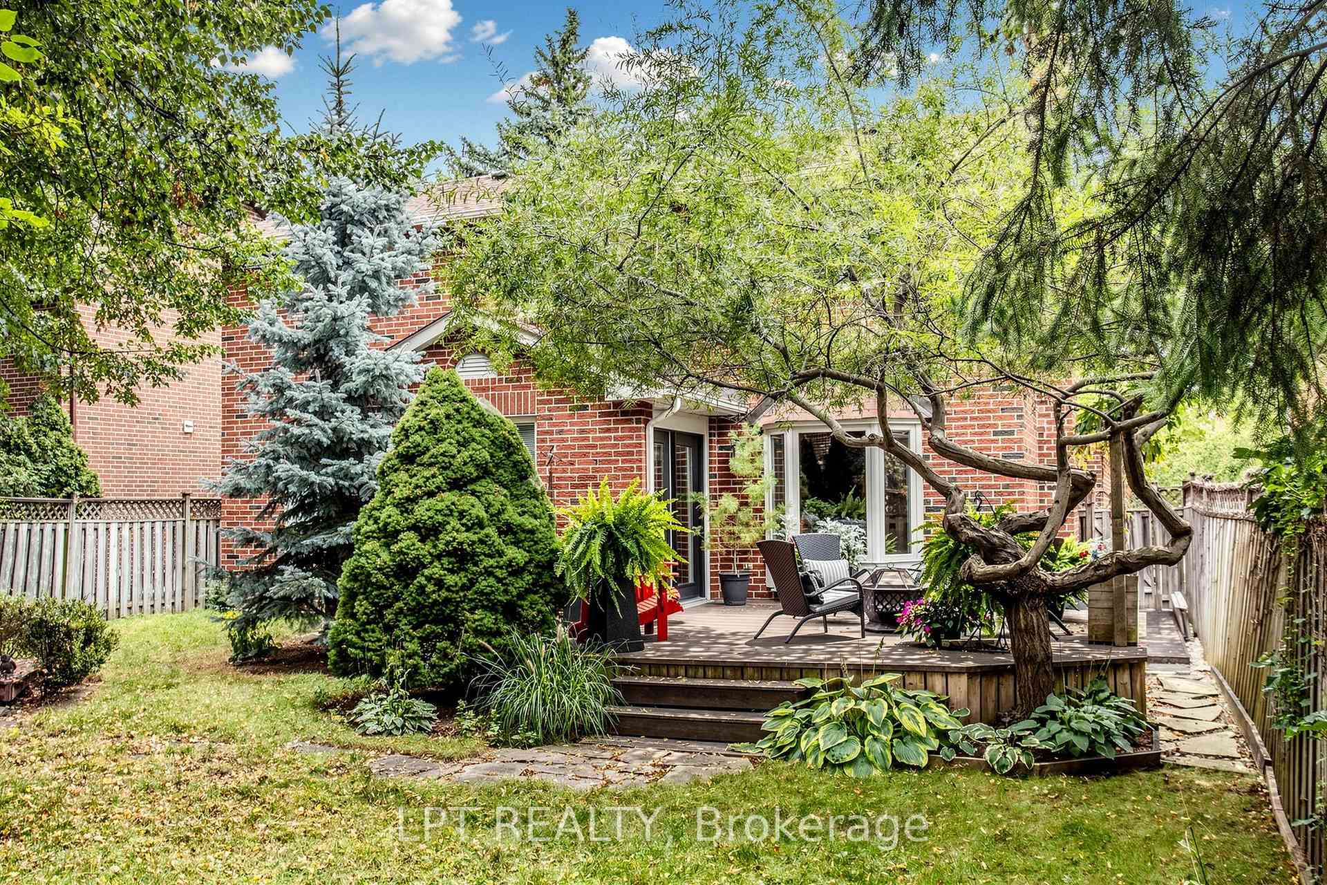 Photo 48 of 1579 Lovelady Crescent, Mississauga, Rathwood — HOMEH