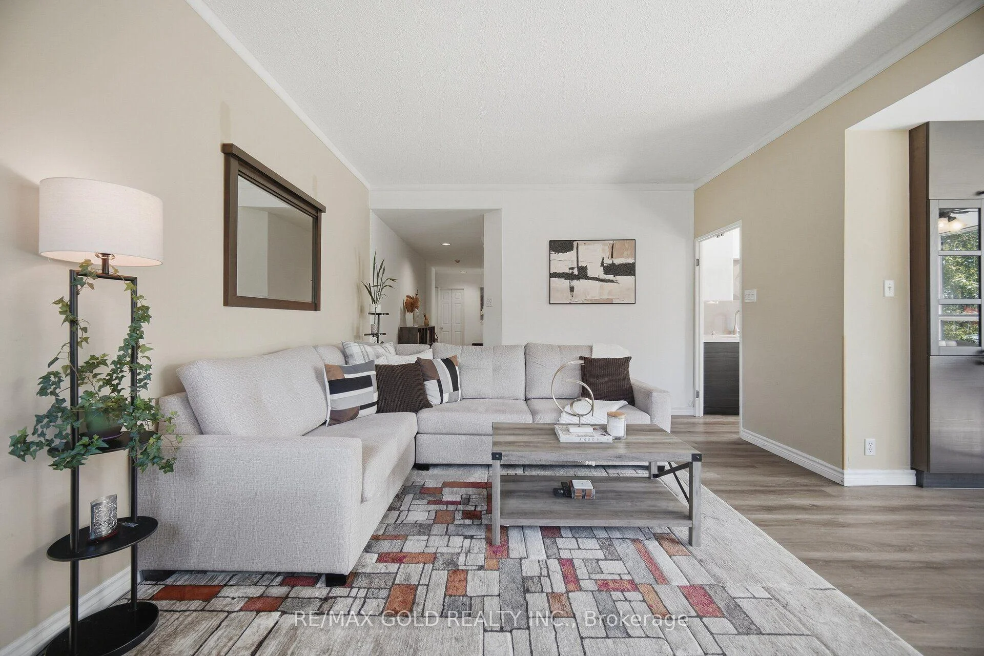 Photo 3 of Unit 112, 6 Humberline Drive, Etobicoke, West Humber-Clairville — HOMEH