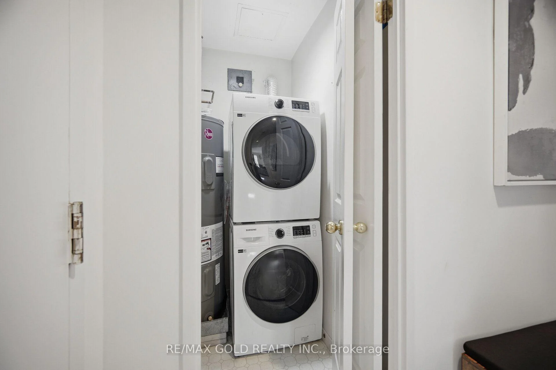 Photo 23 of Unit 112, 6 Humberline Drive, Etobicoke, West Humber-Clairville — HOMEH