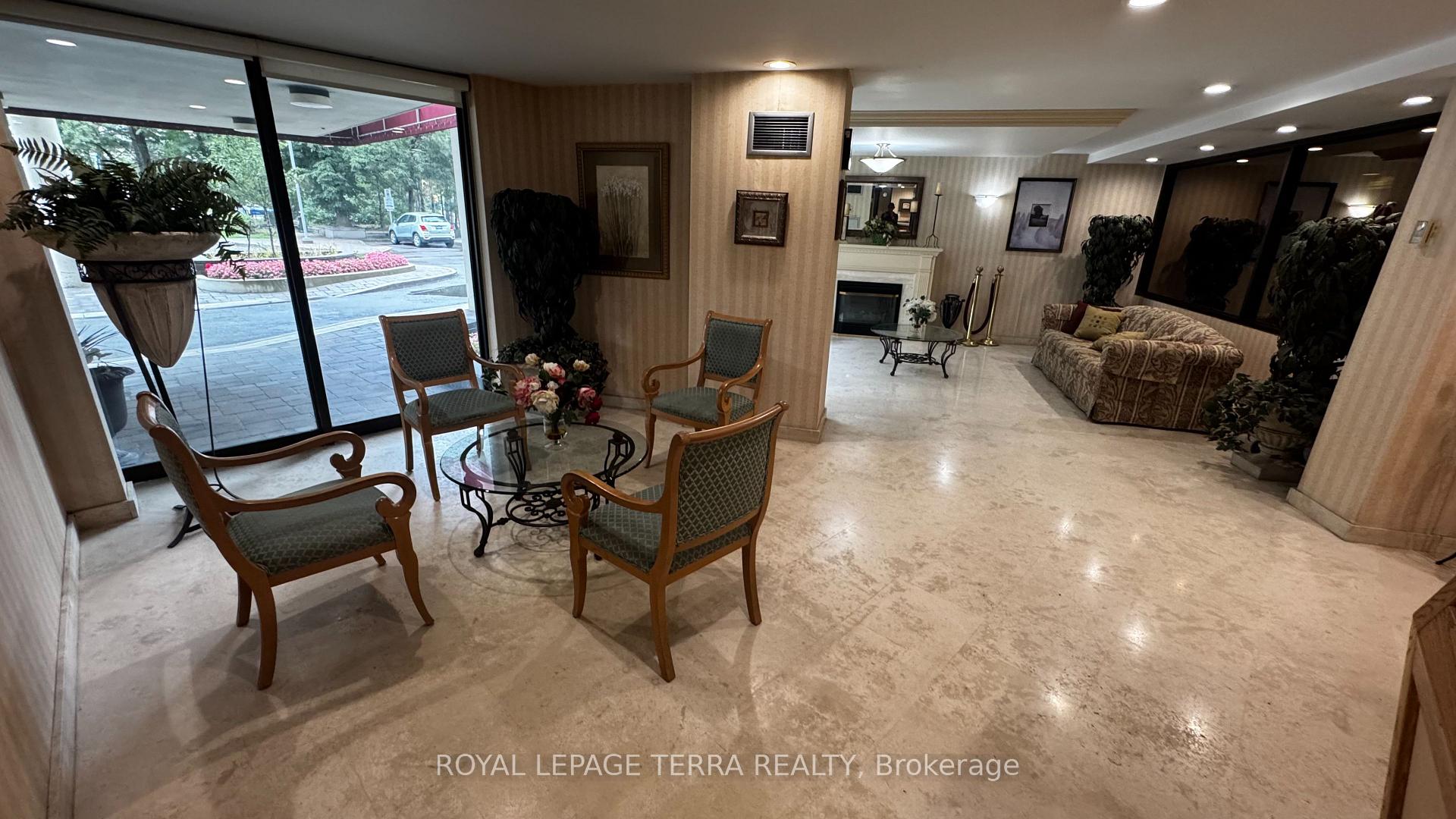 Photo 24 of Unit 1401, 3700 Kaneff Crescent, Mississauga, Mississauga Valleys — HOMEH