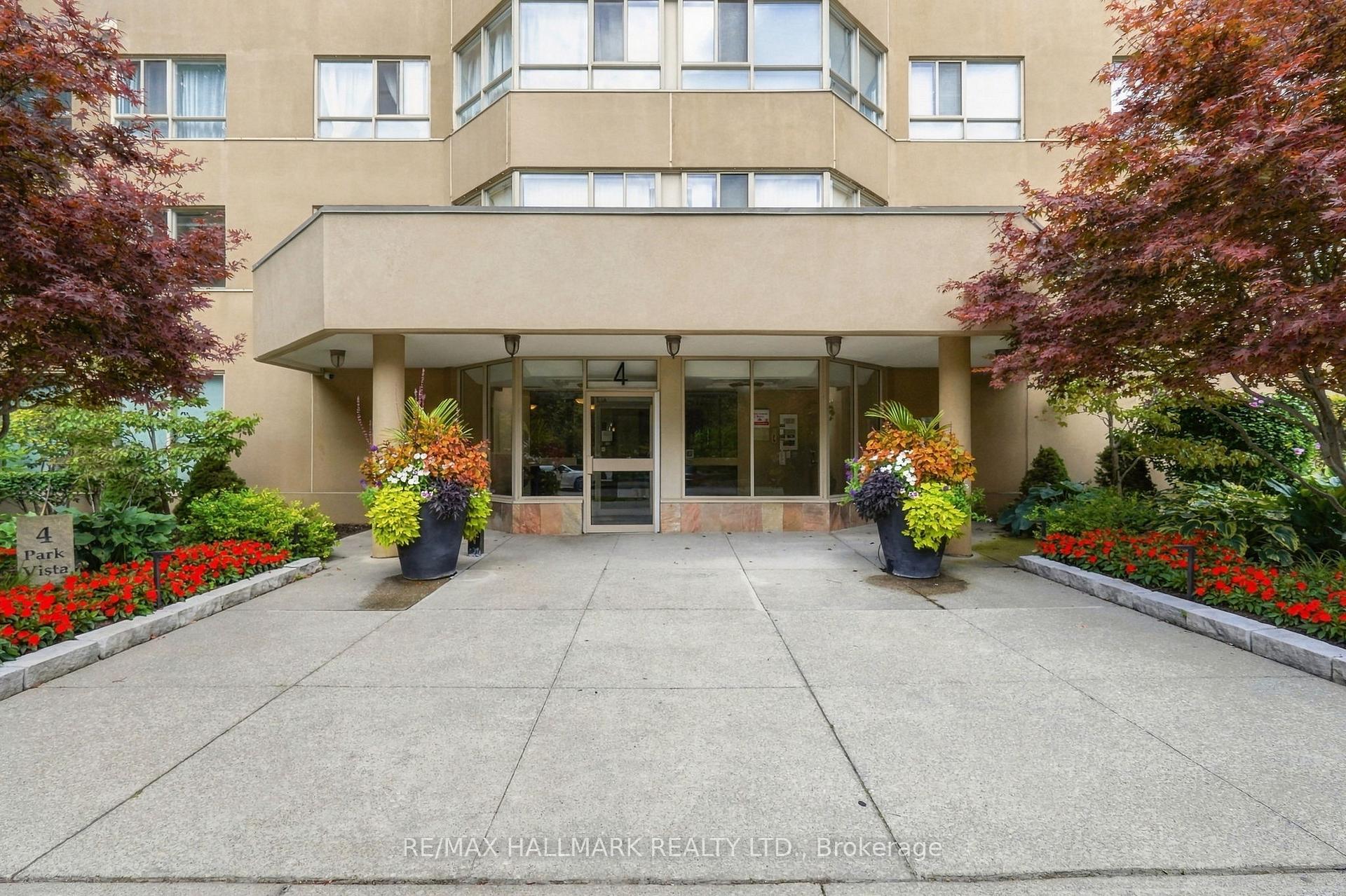 Photo 5 of Unit 303, 4 Park Vista, Toronto, O'Connor-Parkview — HOMEH