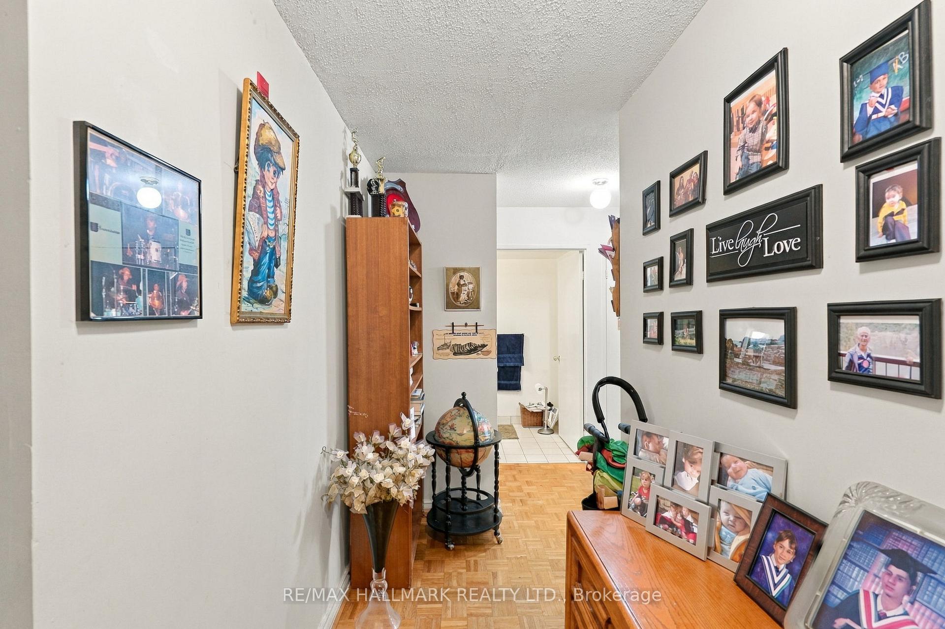 Photo 8 of Unit 303, 4 Park Vista, Toronto, O'Connor-Parkview — HOMEH