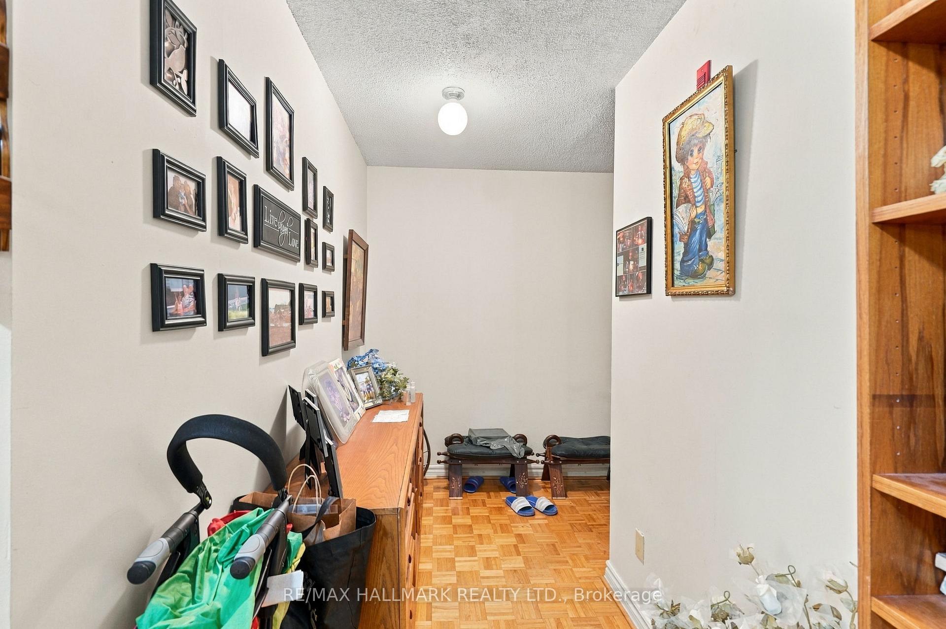 Photo 9 of Unit 303, 4 Park Vista, Toronto, O'Connor-Parkview — HOMEH