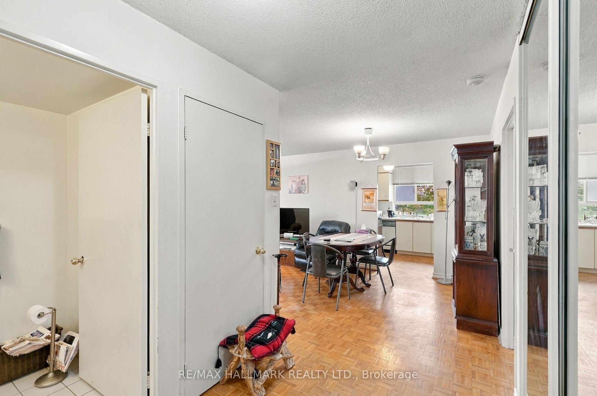 Photo 15 of Unit 303, 4 Park Vista, Toronto, O'Connor-Parkview — HOMEH