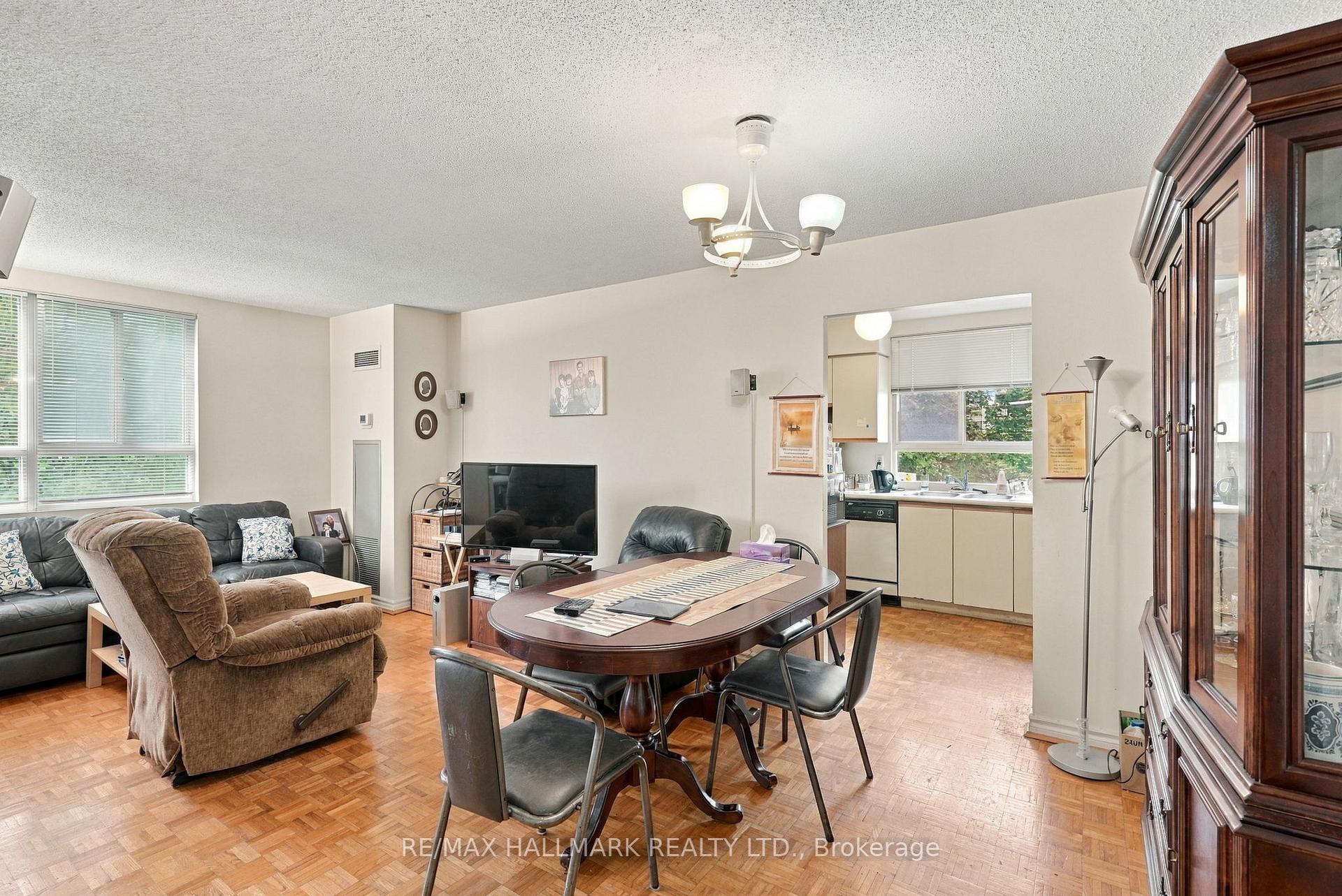Photo 16 of Unit 303, 4 Park Vista, Toronto, O'Connor-Parkview — HOMEH