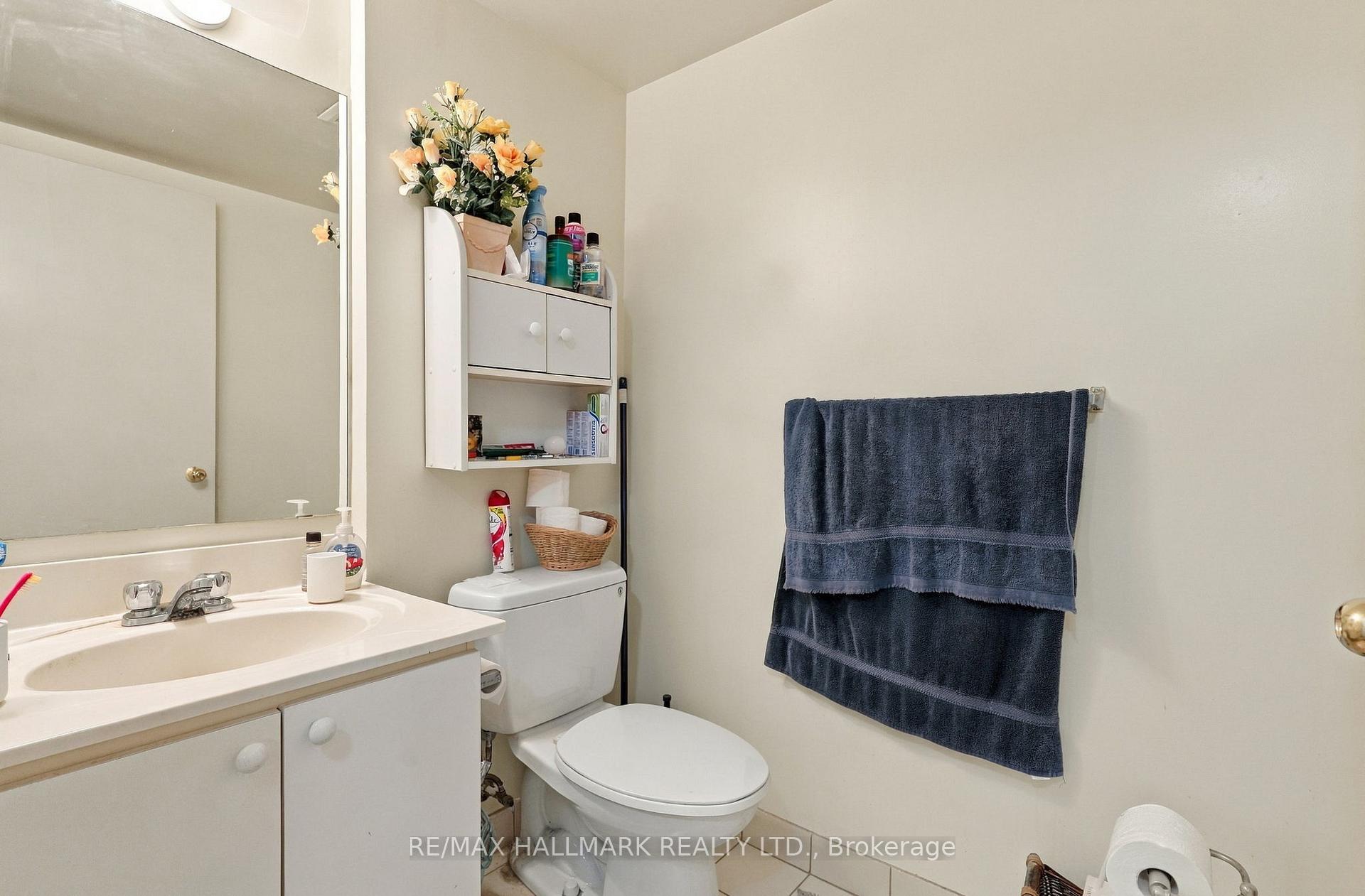 Photo 25 of Unit 303, 4 Park Vista, Toronto, O'Connor-Parkview — HOMEH