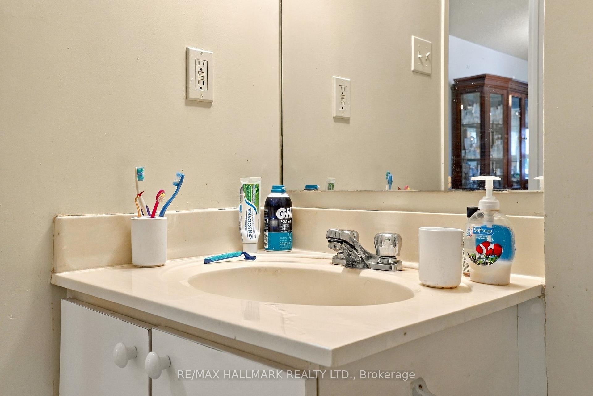 Photo 26 of Unit 303, 4 Park Vista, Toronto, O'Connor-Parkview — HOMEH