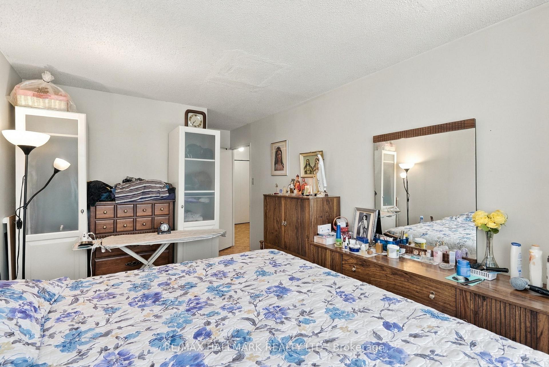 Photo 31 of Unit 303, 4 Park Vista, Toronto, O'Connor-Parkview — HOMEH