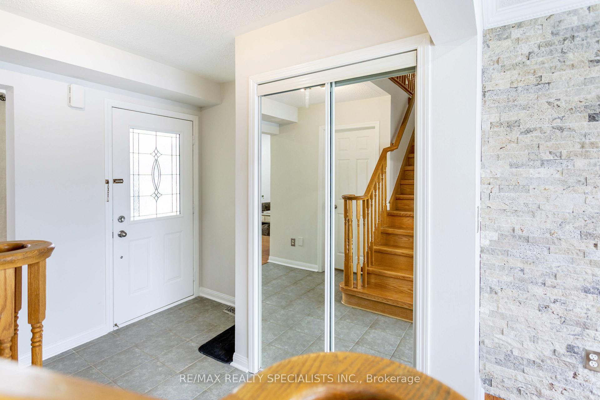 Photo 6 of 511 Collis Court N, Milton, Clarke — HOMEH