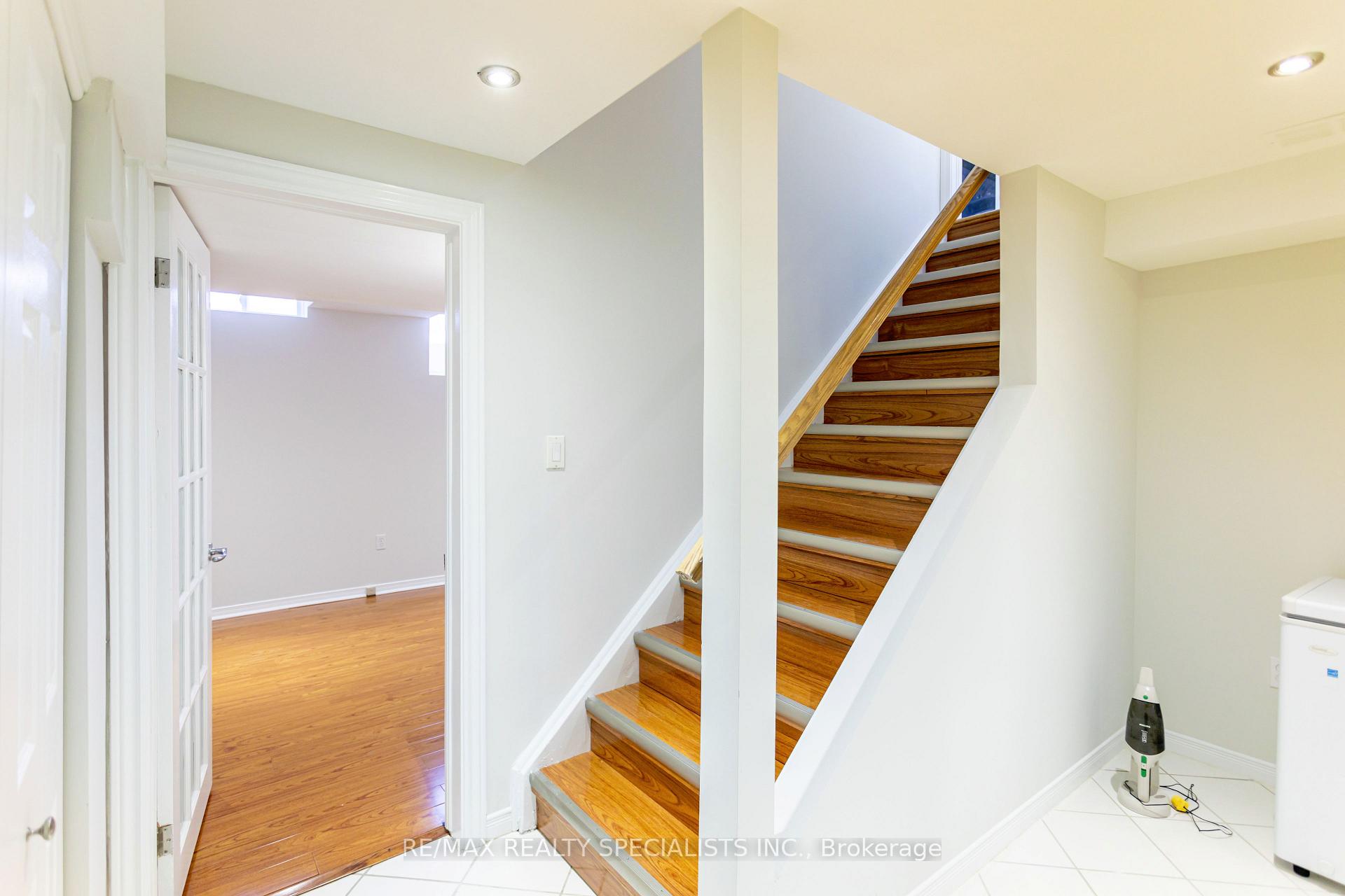 Photo 32 of 511 Collis Court N, Milton, Clarke — HOMEH