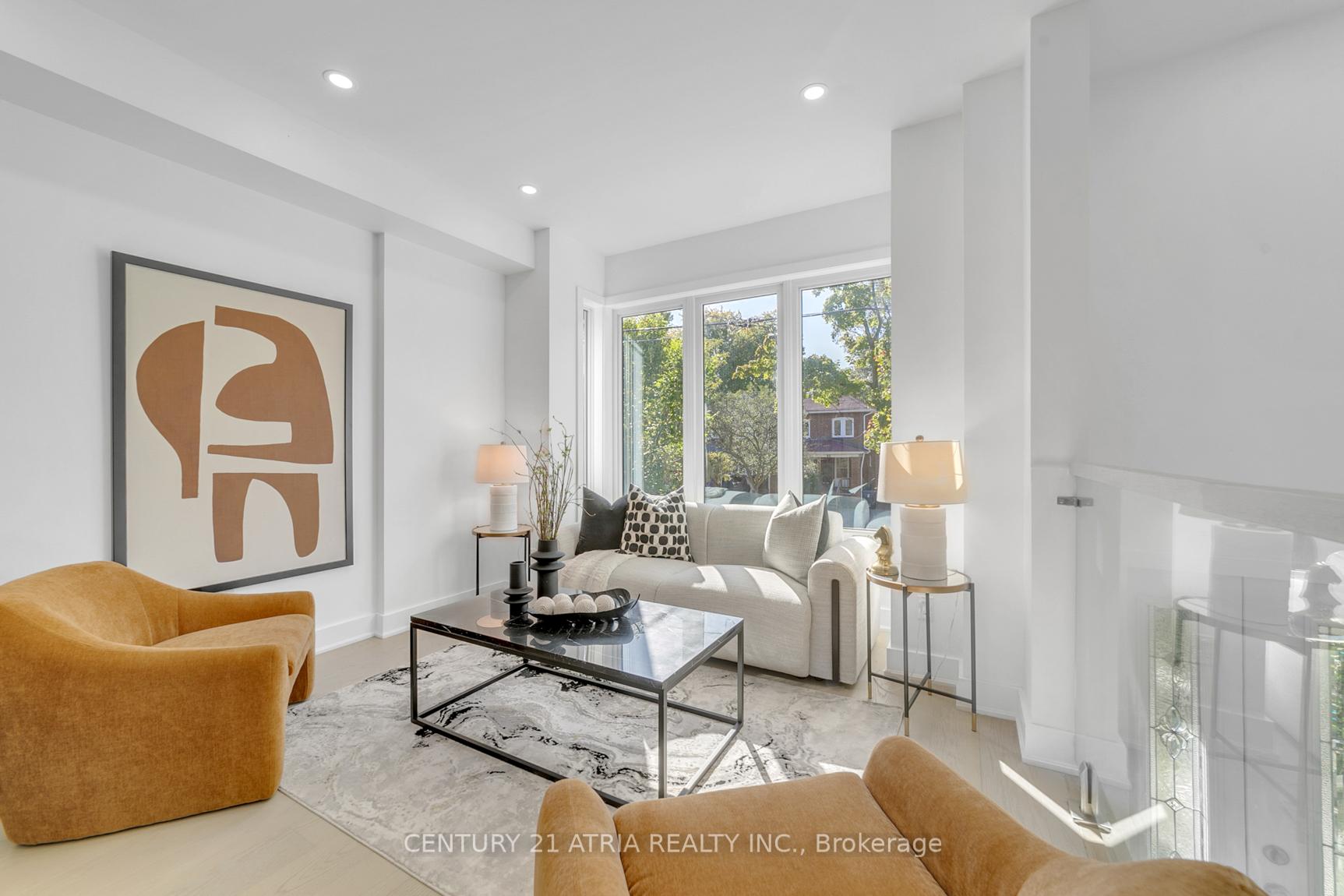 Photo 7 of 47 Eighth Street, Etobicoke, New Toronto — HOMEH