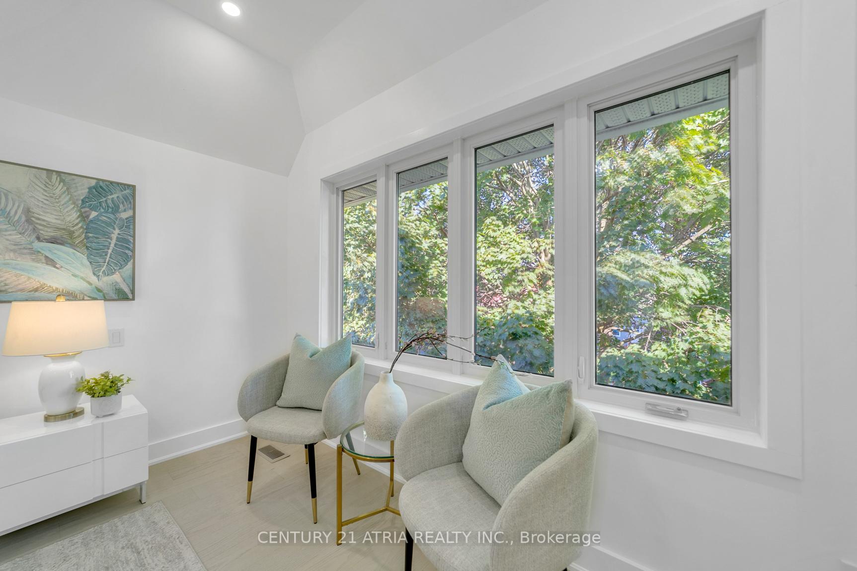 Photo 24 of 47 Eighth Street, Etobicoke, New Toronto — HOMEH