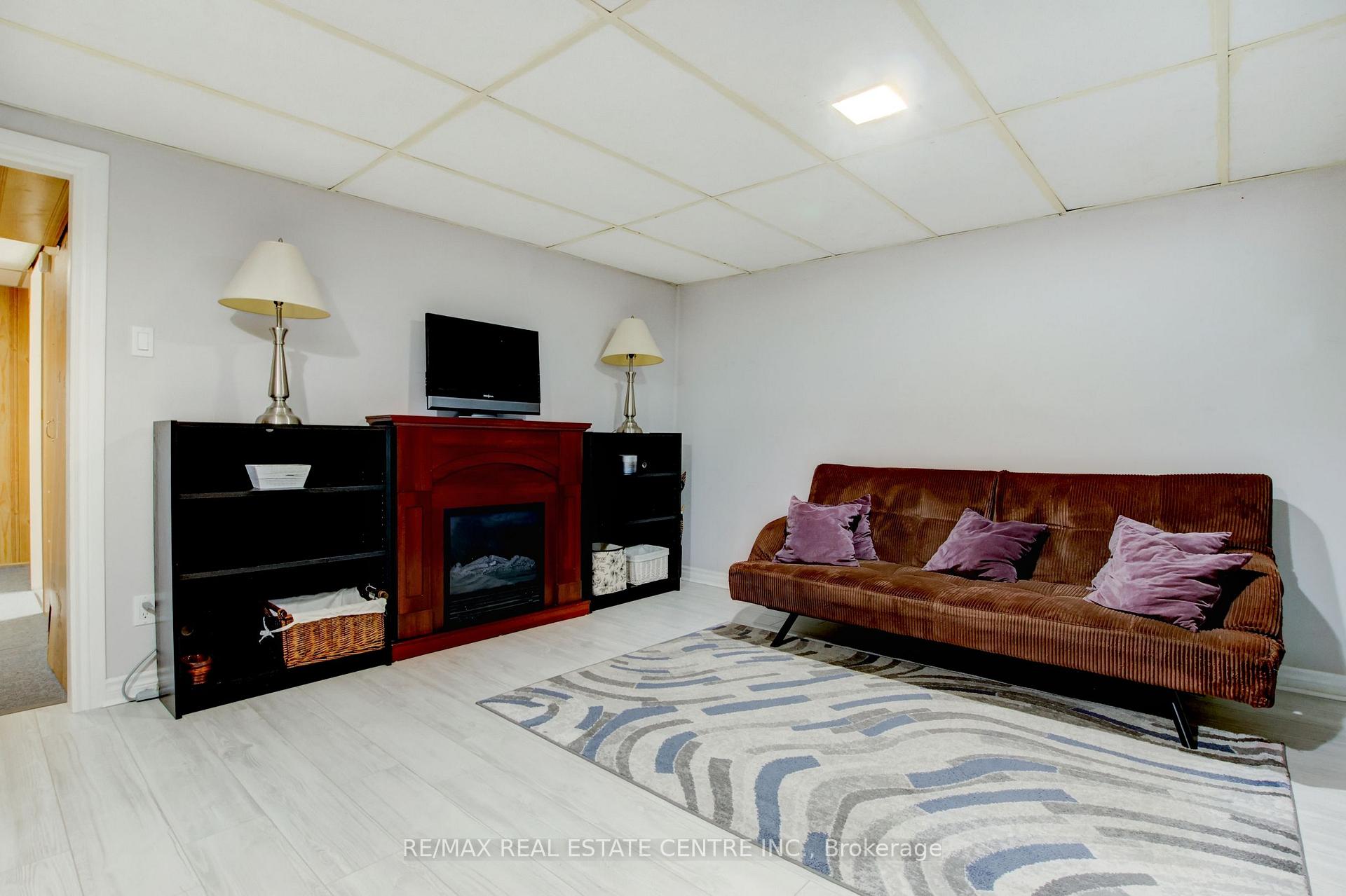 Photo 22 of Unit 108, 45 Hansen Road N, Brampton, Madoc — HOMEH