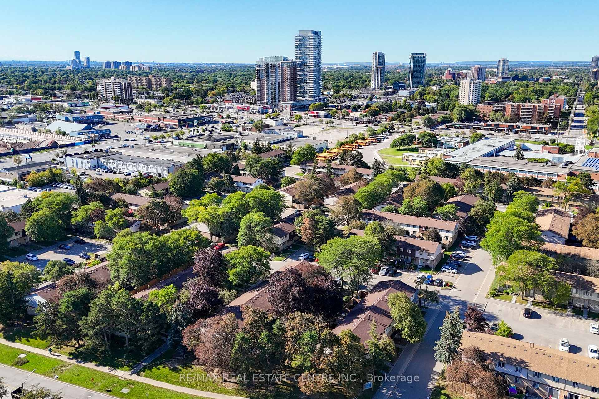 Photo 32 of Unit 108, 45 Hansen Road N, Brampton, Madoc — HOMEH