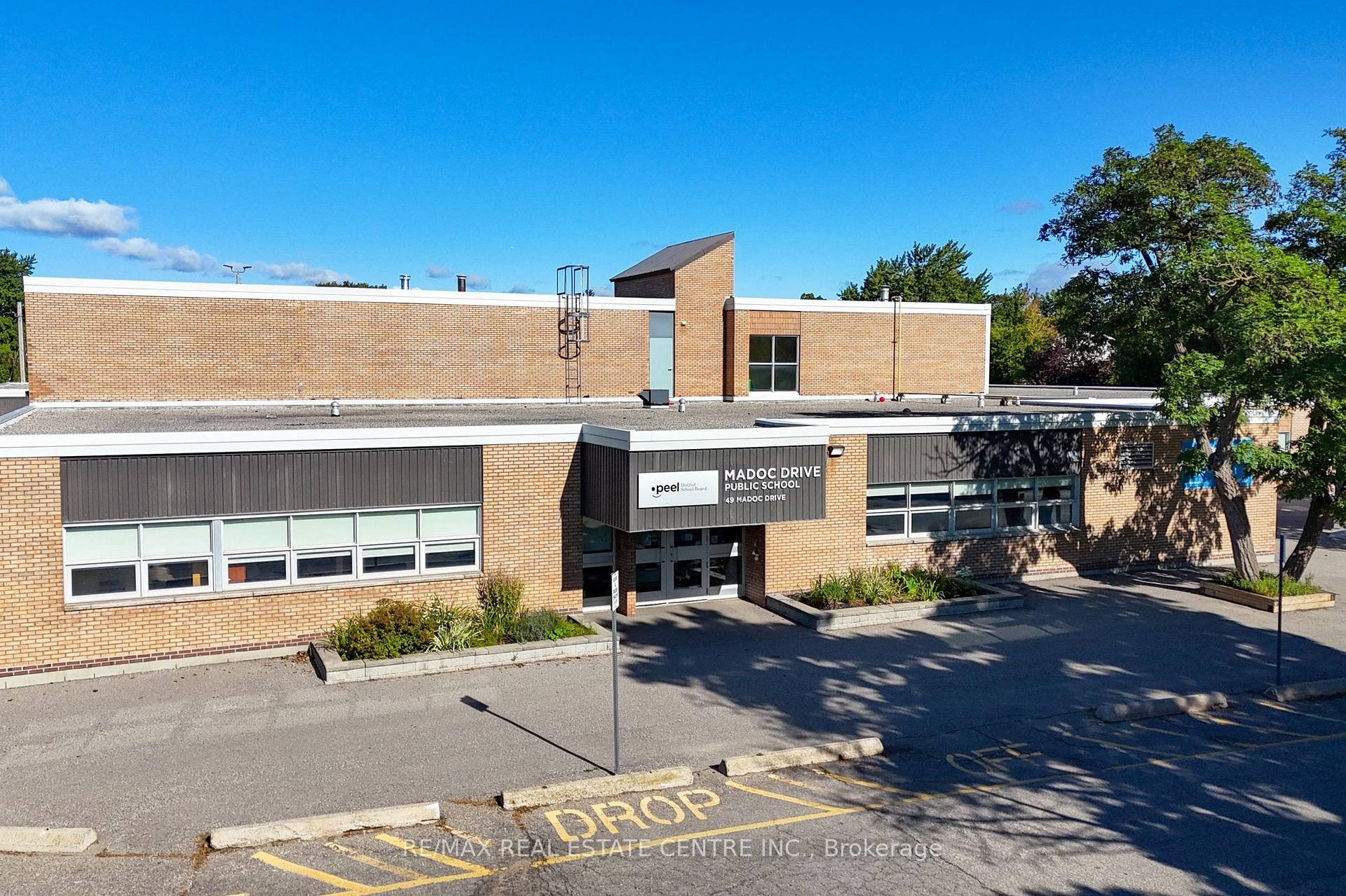 Photo 39 of Unit 108, 45 Hansen Road N, Brampton, Madoc — HOMEH
