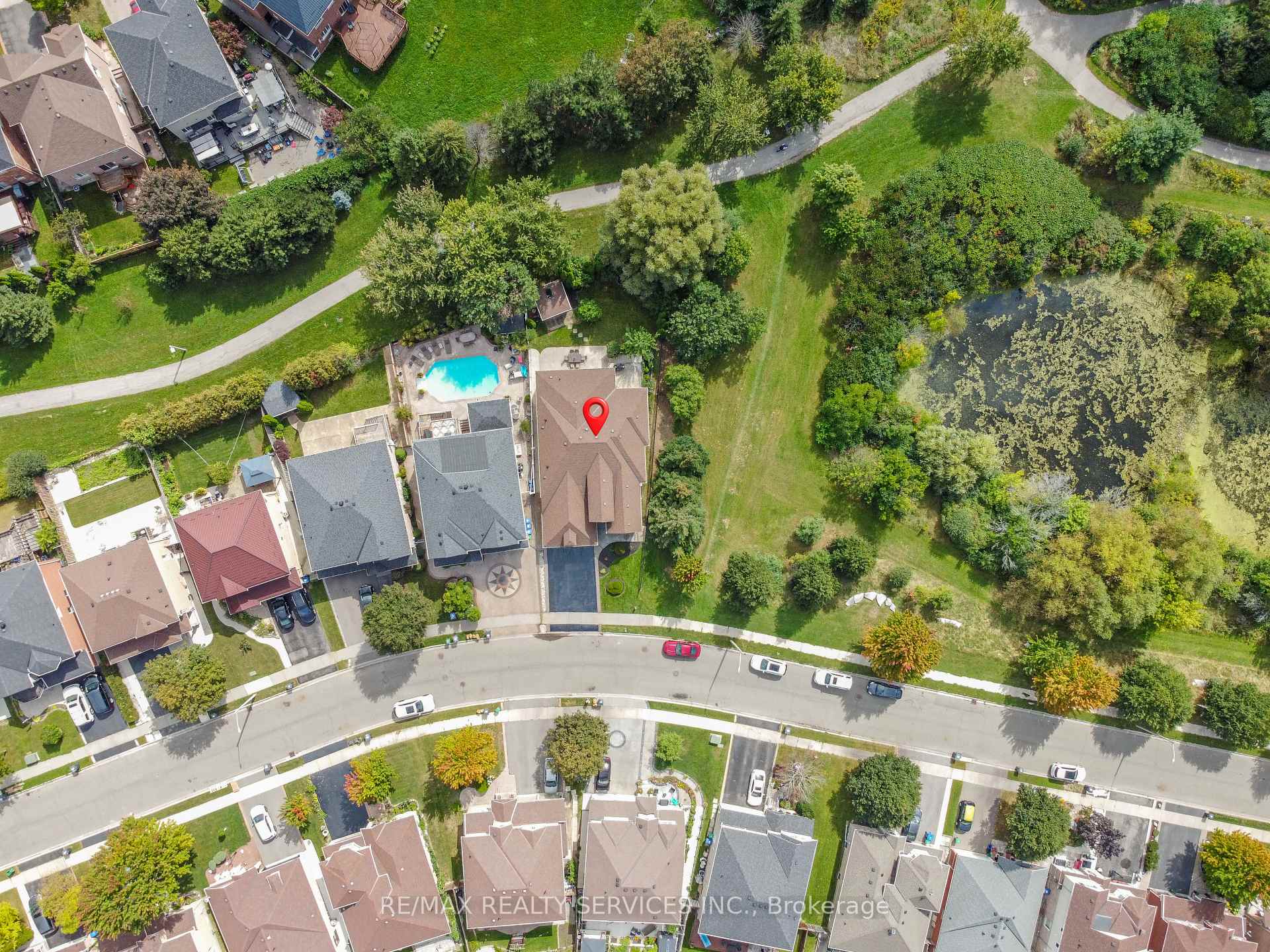 Photo 49 of 33 Woodvalley Drive, Brampton, Fletcher's Meadow — HOMEH