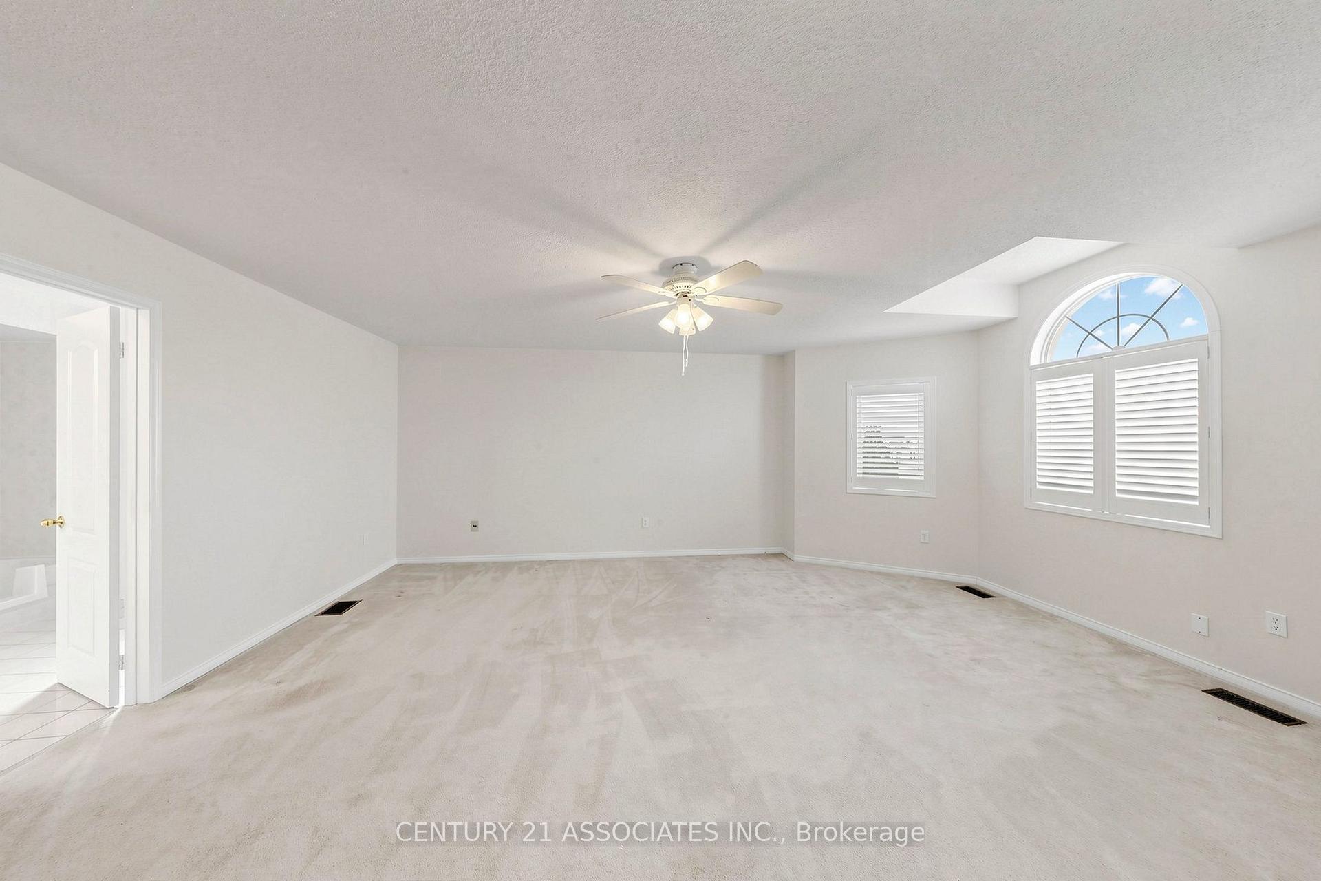 Photo 36 of 890 Blyleven Boulevard, Mississauga, East Credit — HOMEH