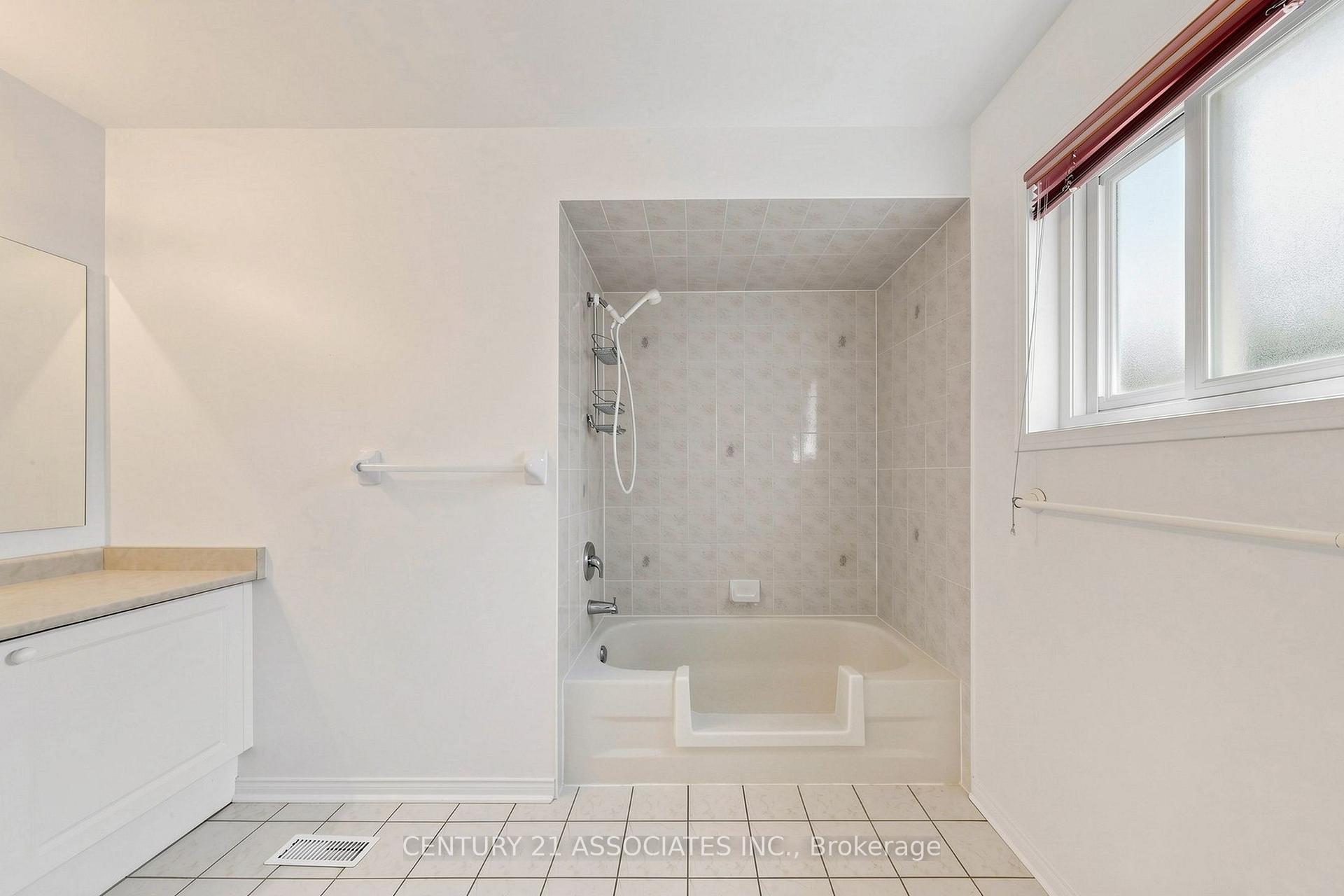 Photo 42 of 890 Blyleven Boulevard, Mississauga, East Credit — HOMEH