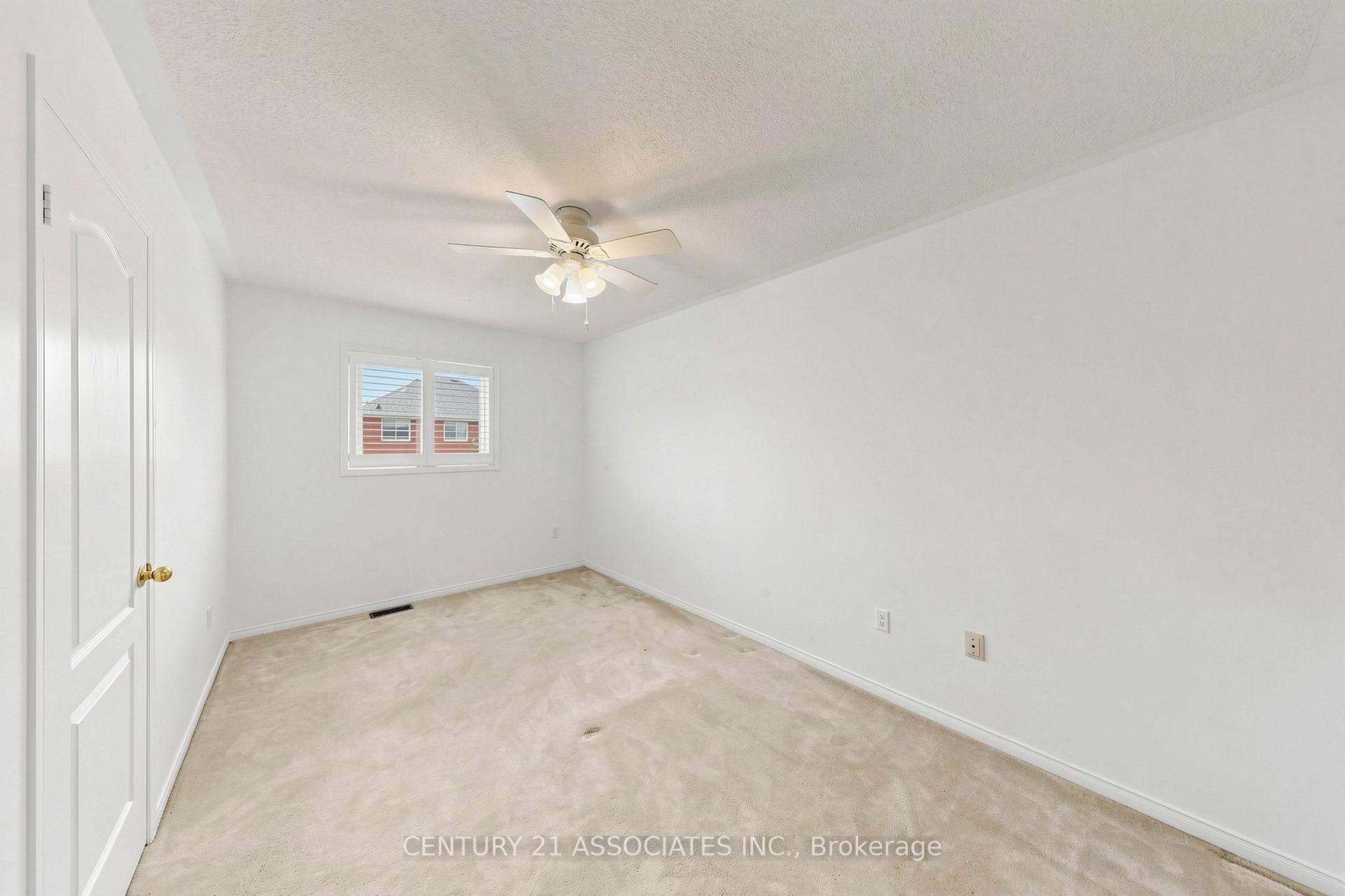 Photo 47 of 890 Blyleven Boulevard, Mississauga, East Credit — HOMEH