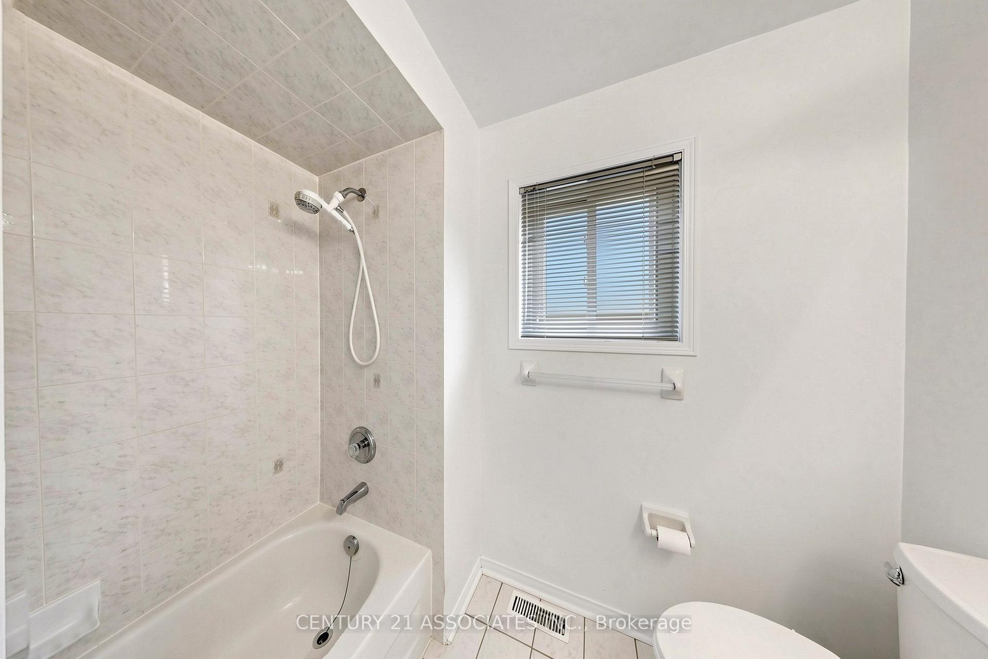 Photo 51 of 890 Blyleven Boulevard, Mississauga, East Credit — HOMEH
