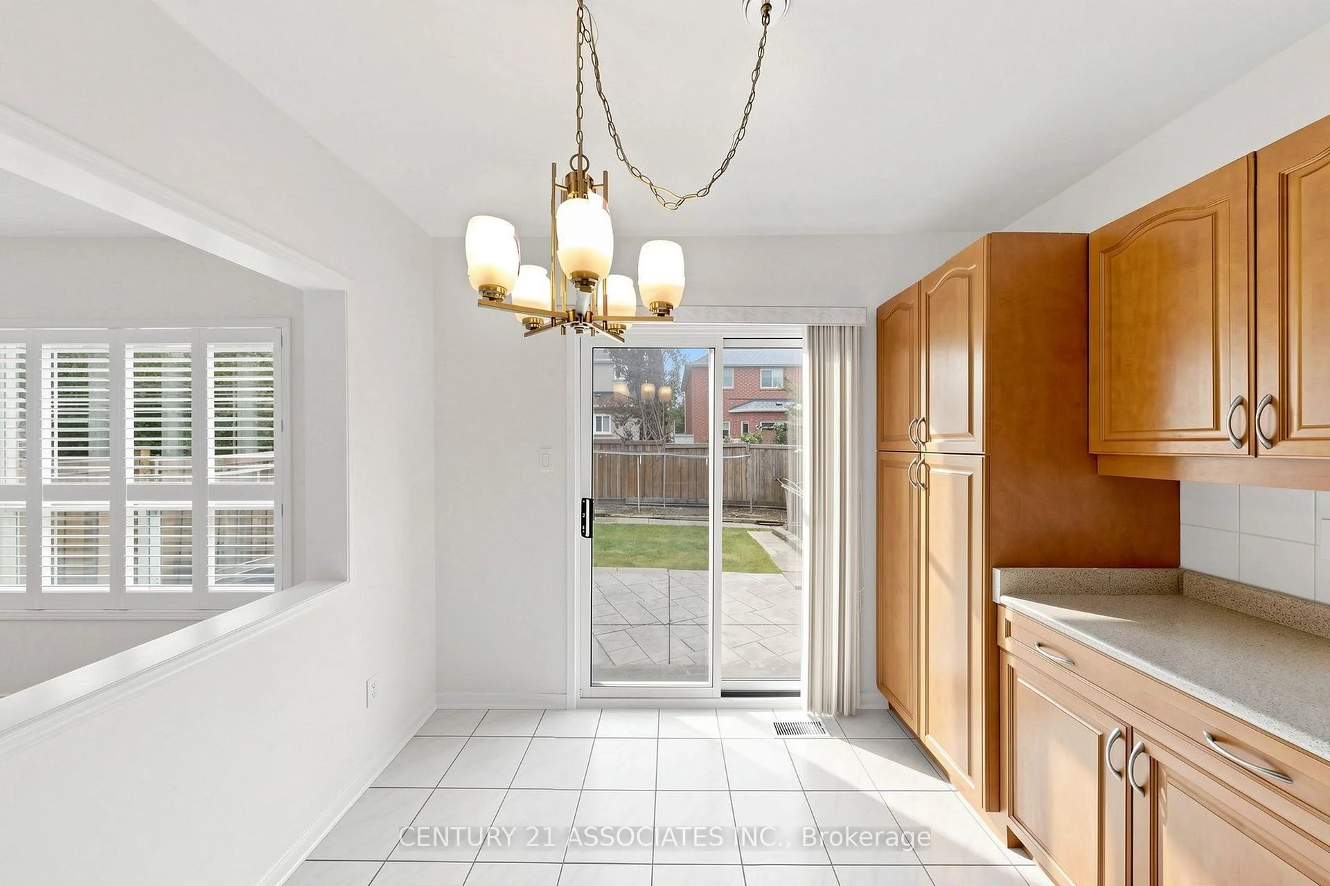 Photo 25 of 890 Blyleven Boulevard, Mississauga, East Credit — HOMEH