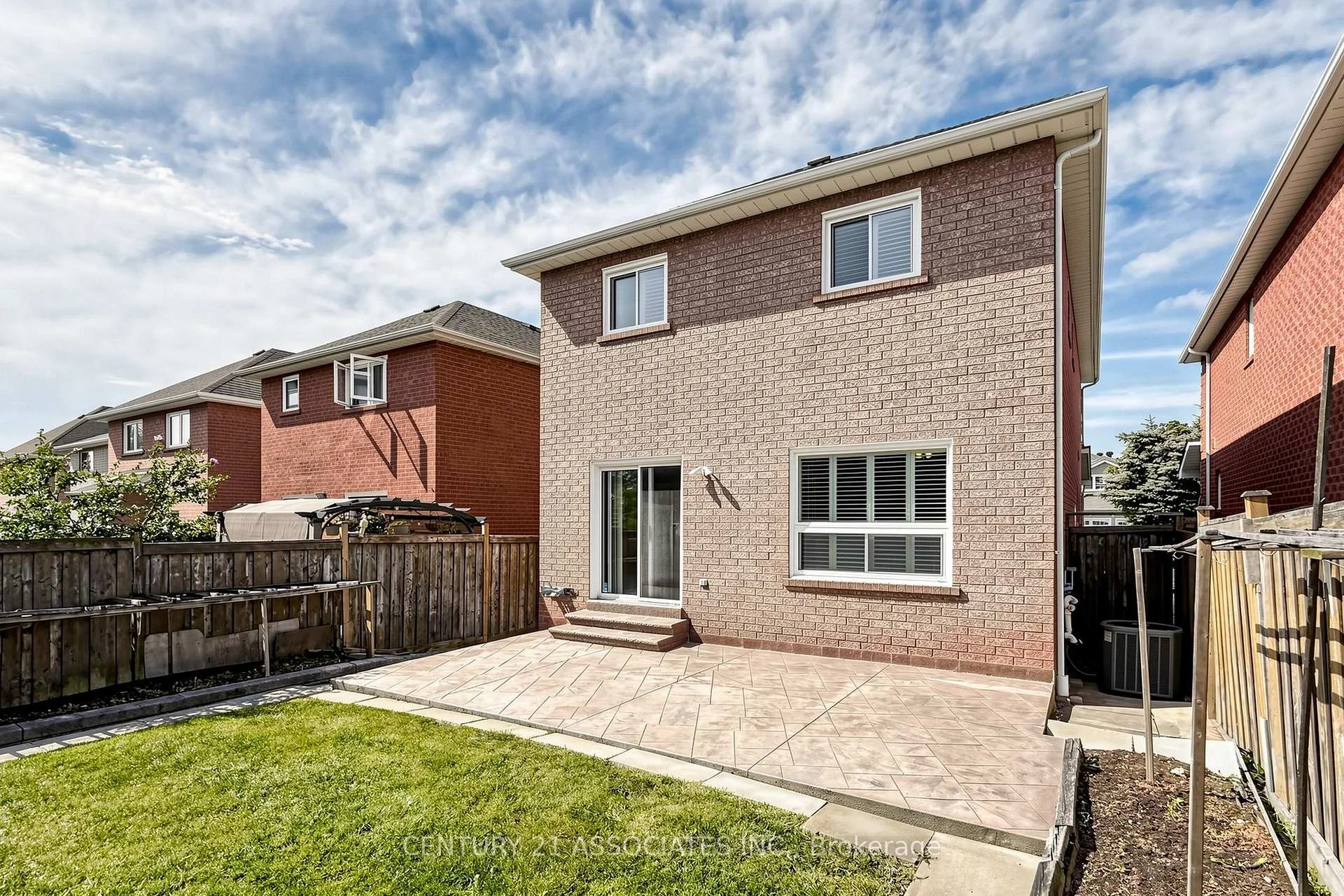 Photo 53 of 890 Blyleven Boulevard, Mississauga, East Credit — HOMEH