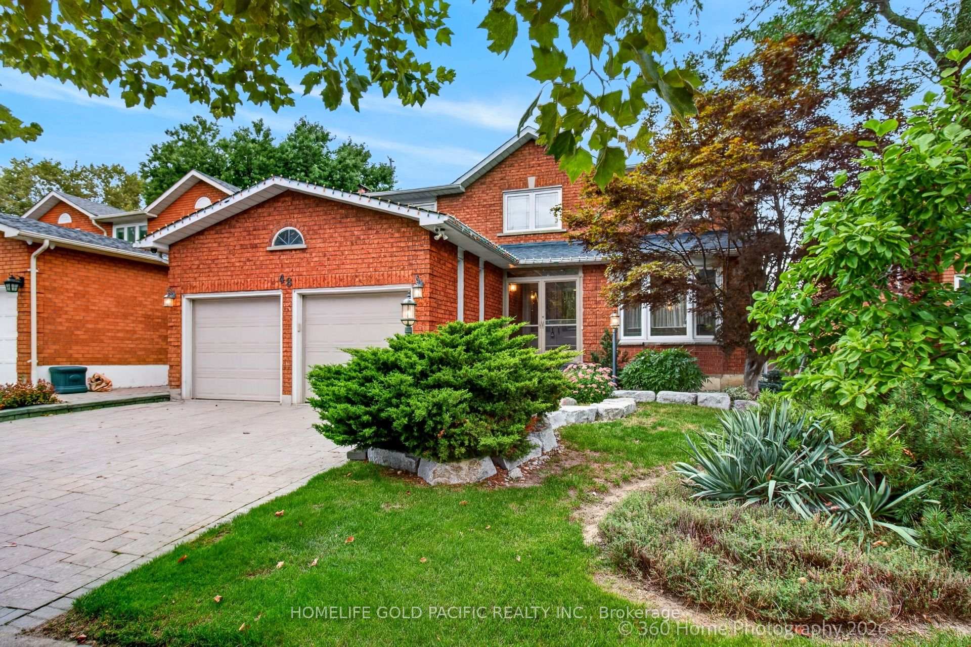Photo 2 of 48 Captain Francis Drive, Markham, Buttonville — HOMEH