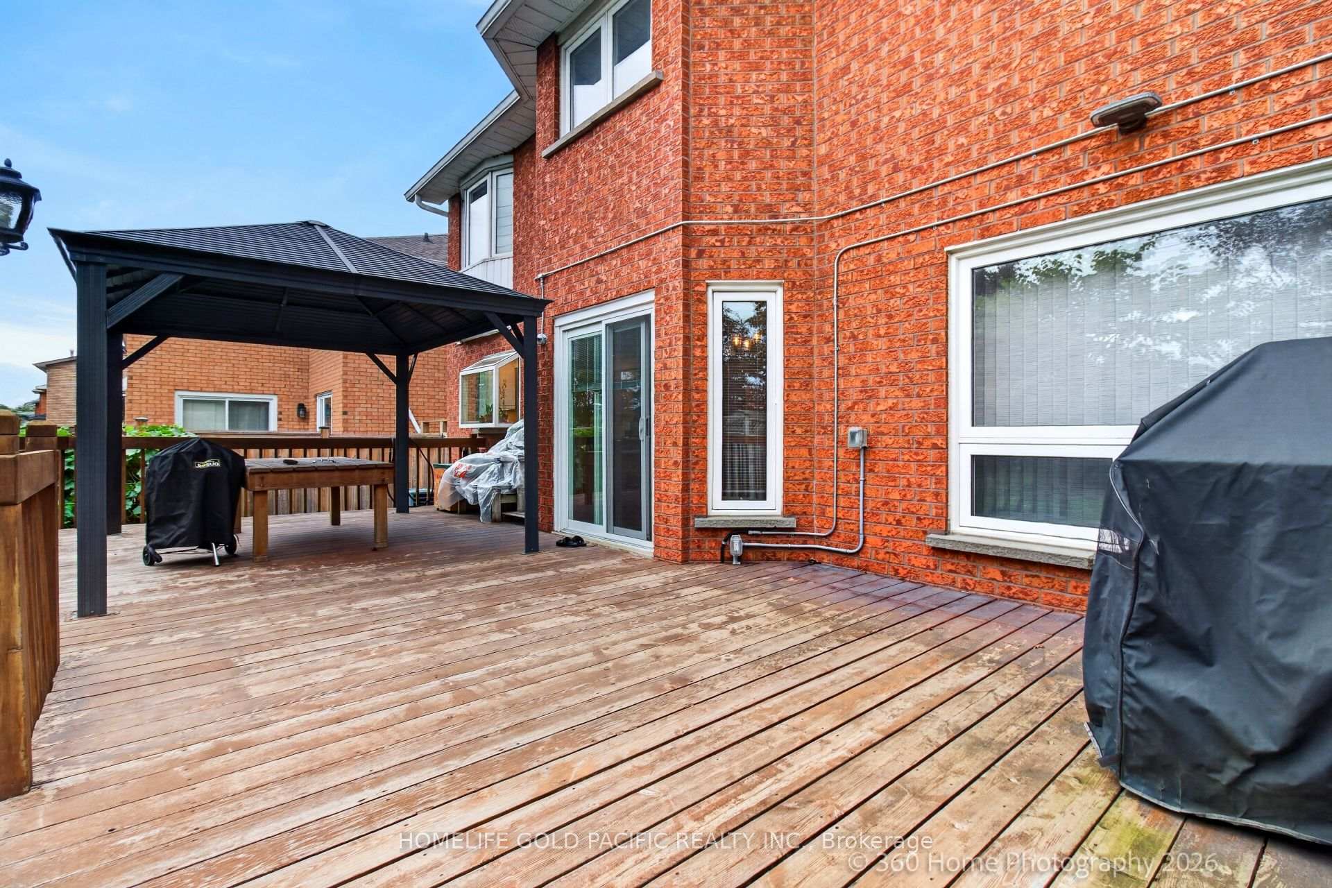 Photo 3 of 48 Captain Francis Drive, Markham, Buttonville — HOMEH