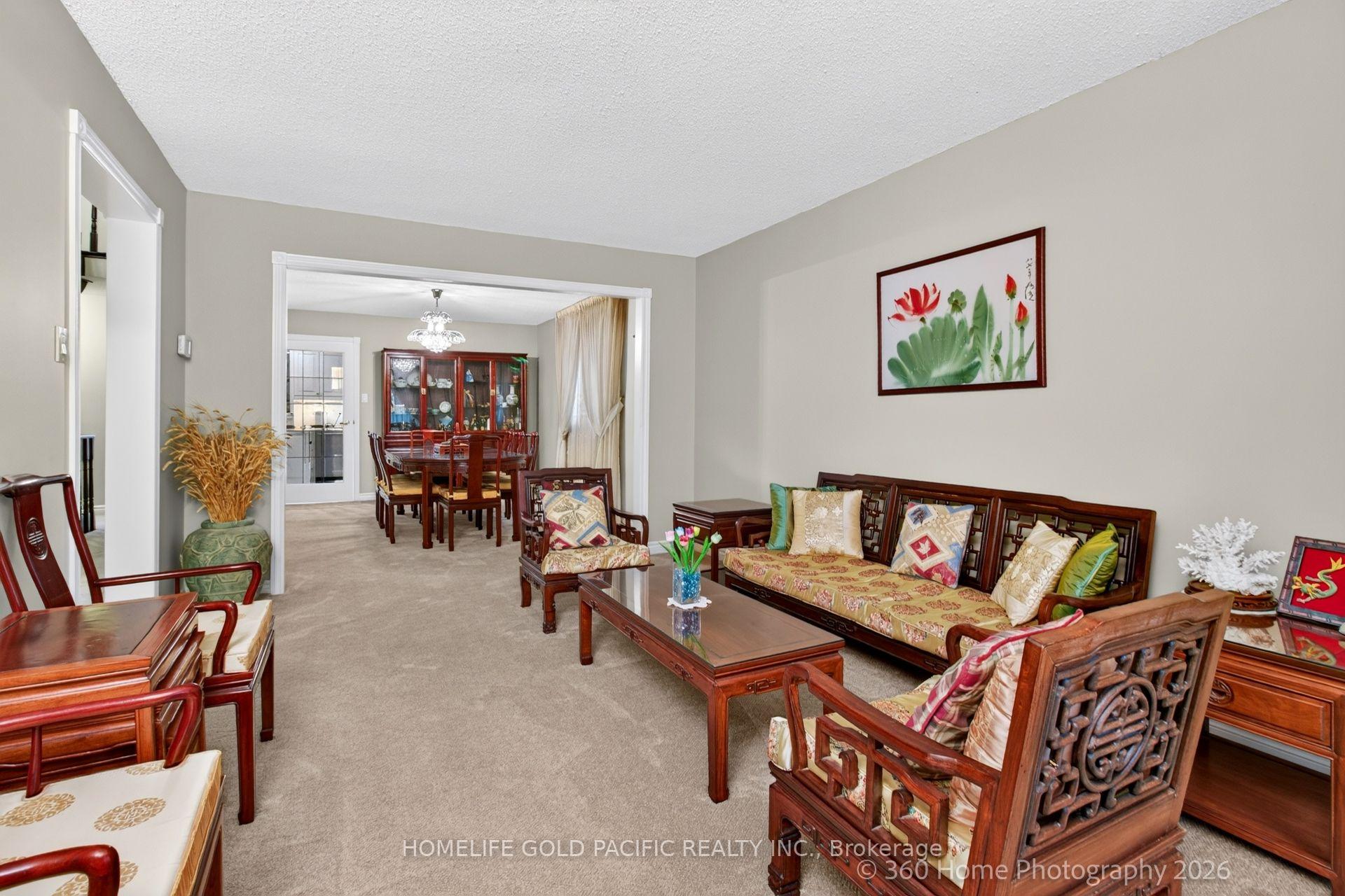 Photo 7 of 48 Captain Francis Drive, Markham, Buttonville — HOMEH