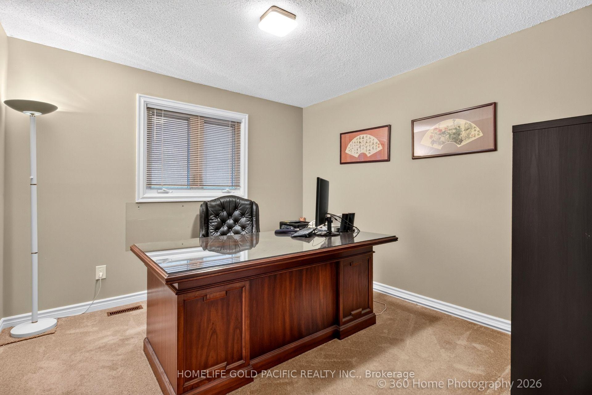 Photo 11 of 48 Captain Francis Drive, Markham, Buttonville — HOMEH
