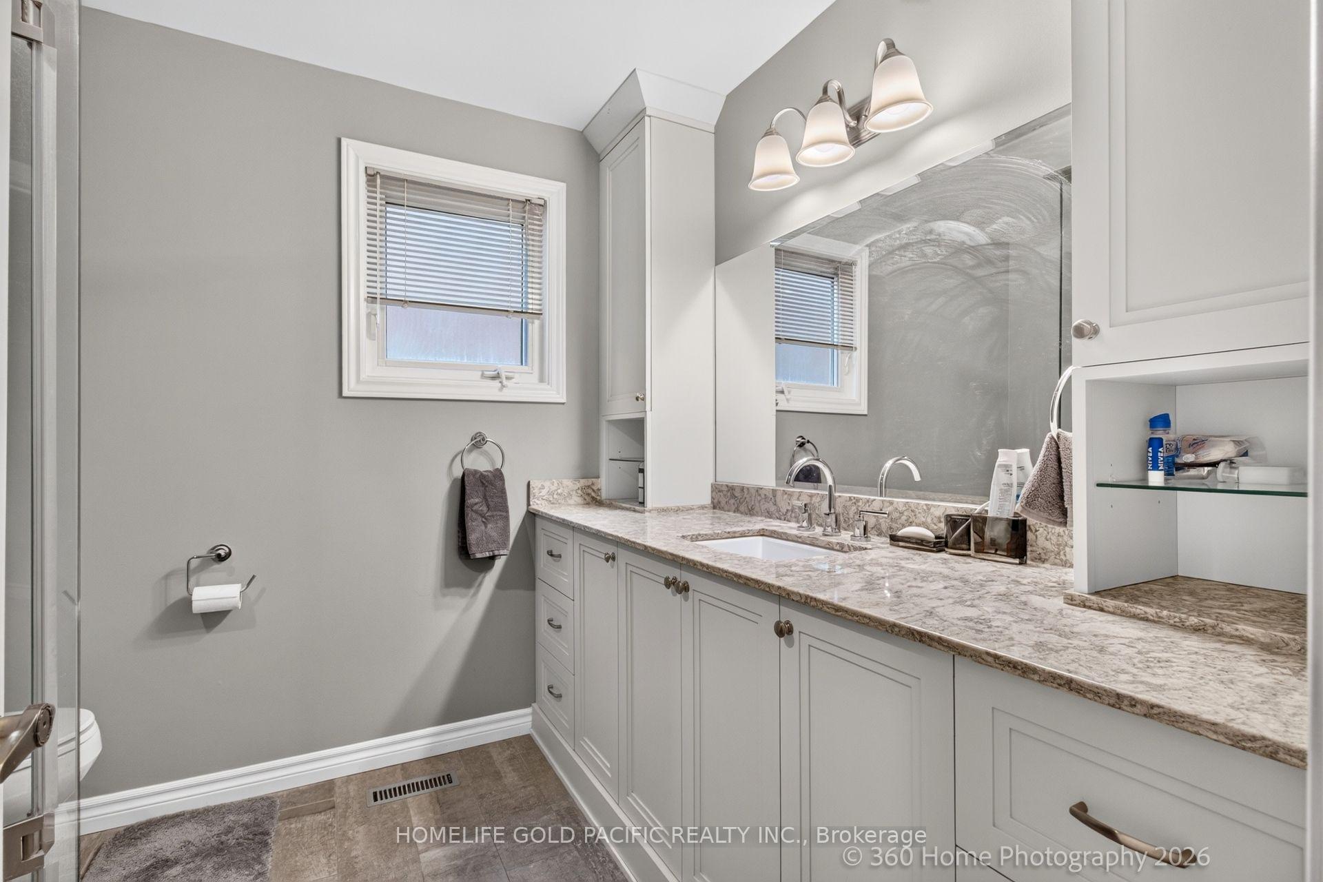 Photo 21 of 48 Captain Francis Drive, Markham, Buttonville — HOMEH