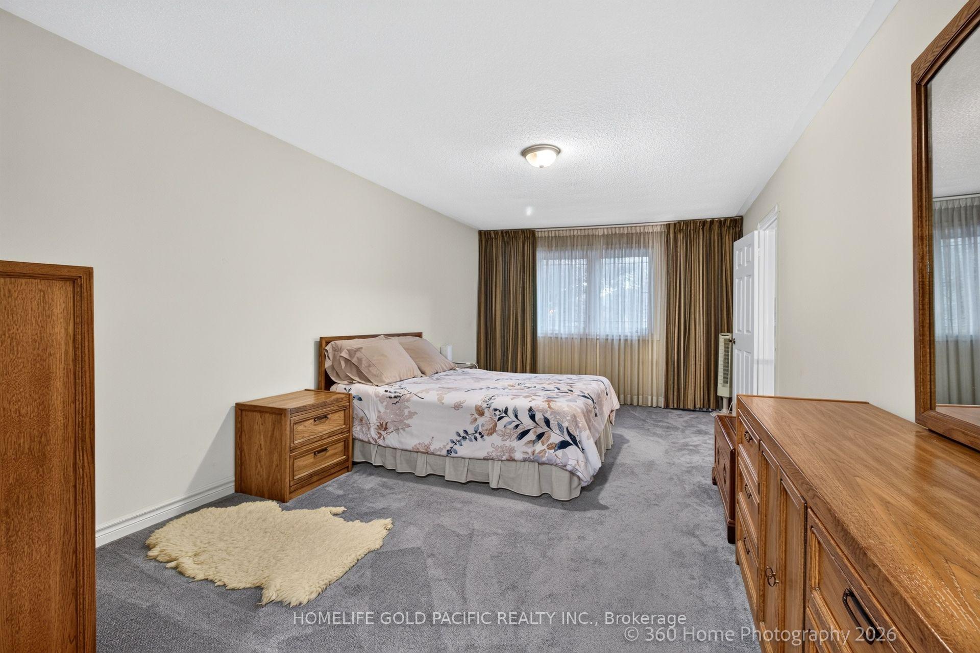 Photo 28 of 48 Captain Francis Drive, Markham, Buttonville — HOMEH
