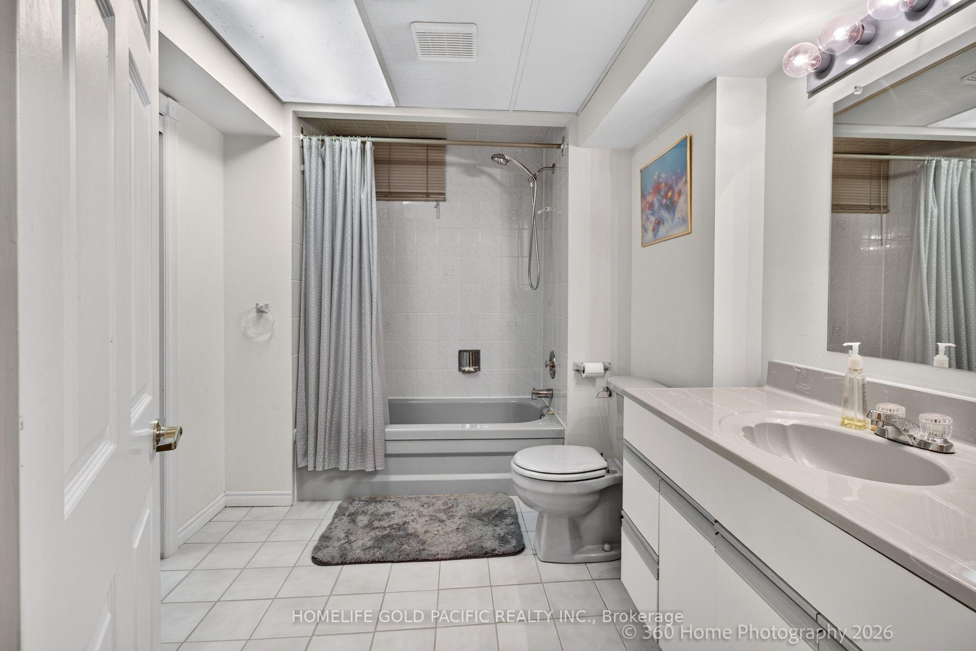 Photo 33 of 48 Captain Francis Drive, Markham, Buttonville — HOMEH
