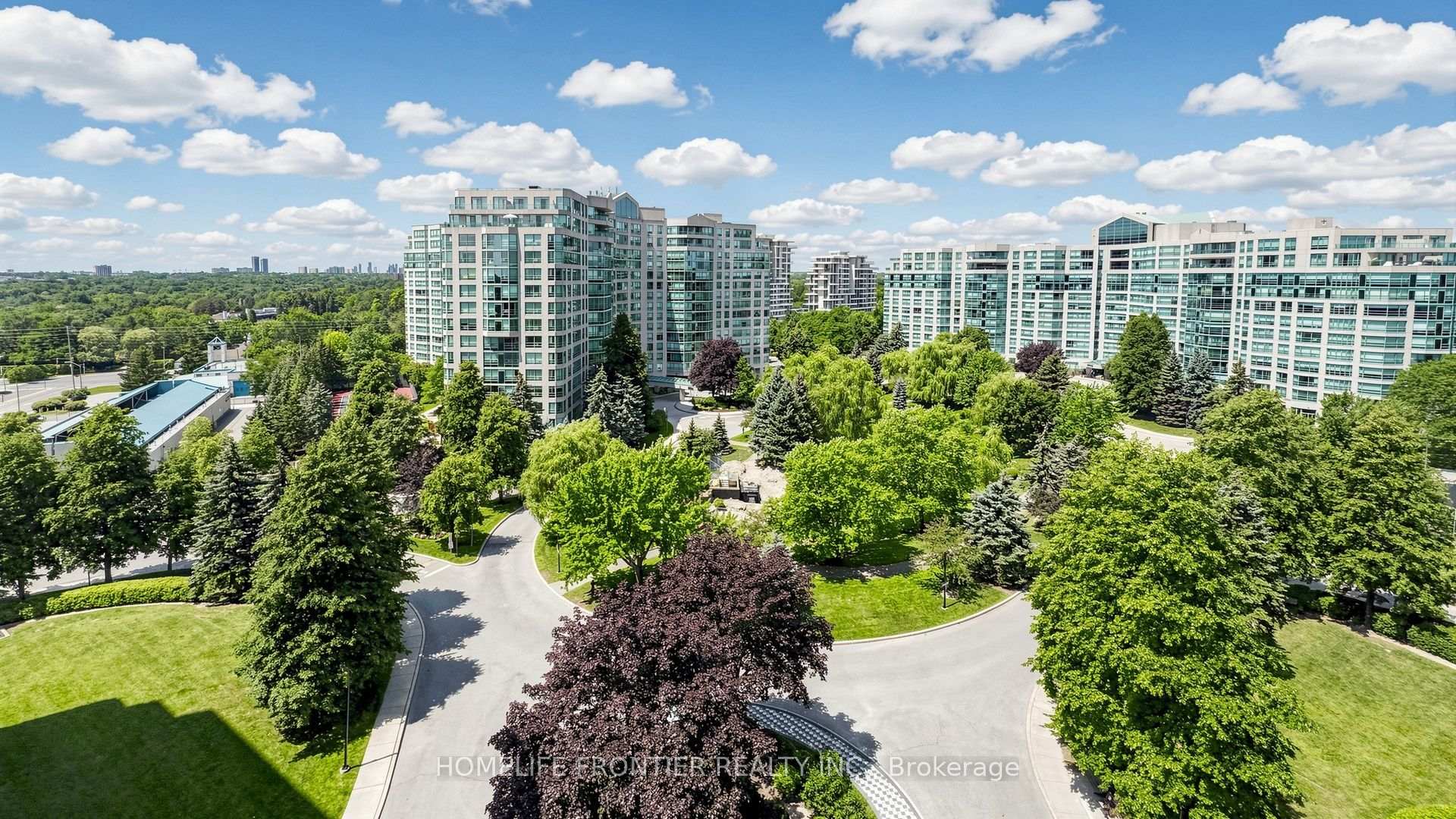 Photo of Unit 1016, 7825 Bayview Avenue