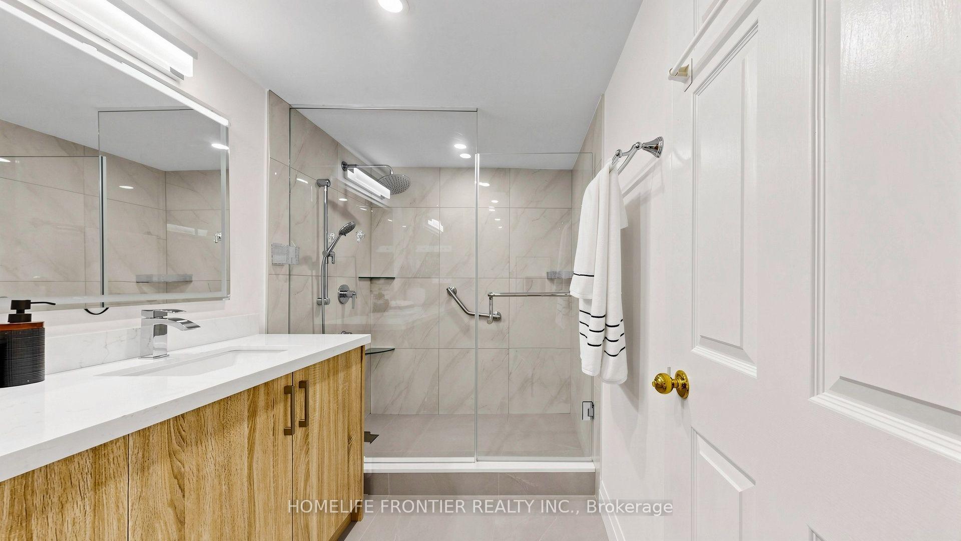 Photo 18 of Unit 1016, 7825 Bayview Avenue, Markham, Aileen-Willowbrook — HOMEH