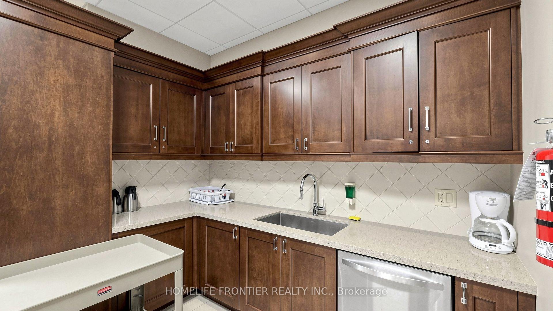 Photo 39 of Unit 1016, 7825 Bayview Avenue, Markham, Aileen-Willowbrook — HOMEH