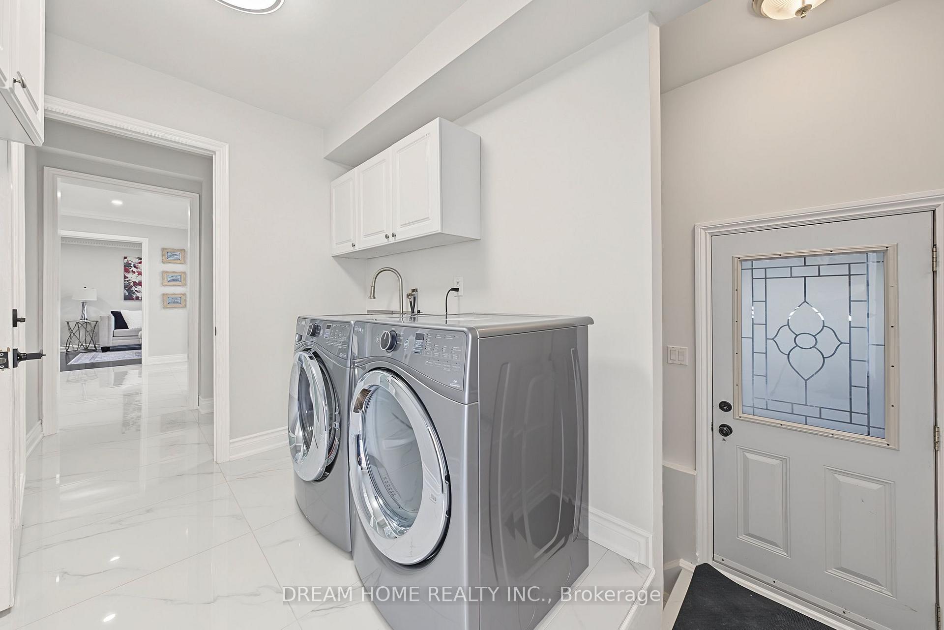 Photo 8 of 509 Forest Drive, Vaughan, West Woodbridge — HOMEH