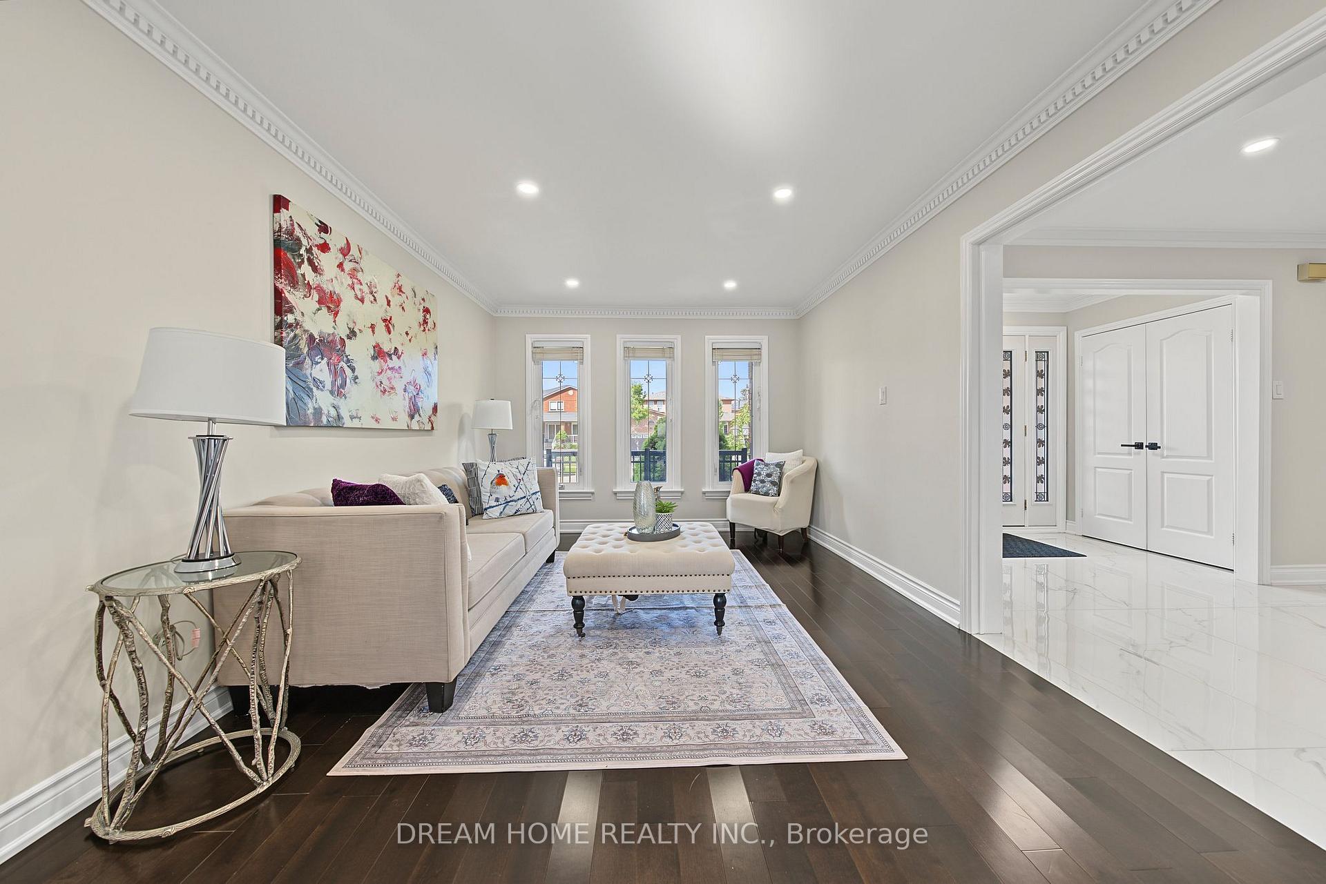 Photo 10 of 509 Forest Drive, Vaughan, West Woodbridge — HOMEH