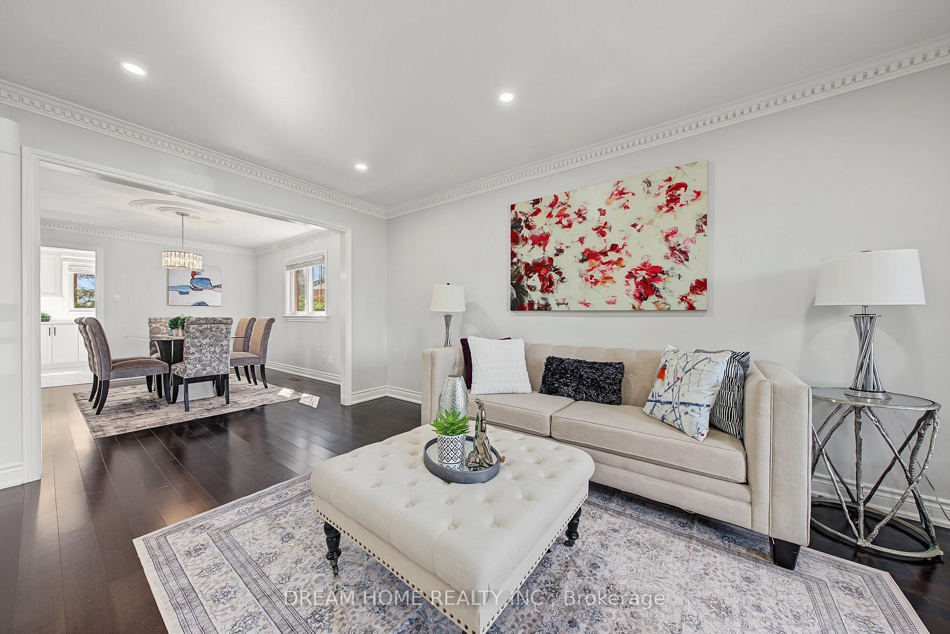 Photo 11 of 509 Forest Drive, Vaughan, West Woodbridge — HOMEH