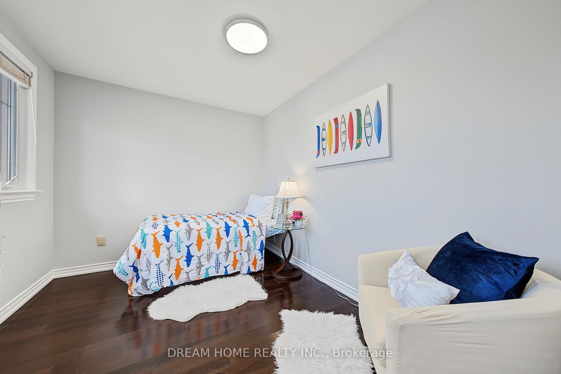 Photo 26 of 509 Forest Drive, Vaughan, West Woodbridge — HOMEH