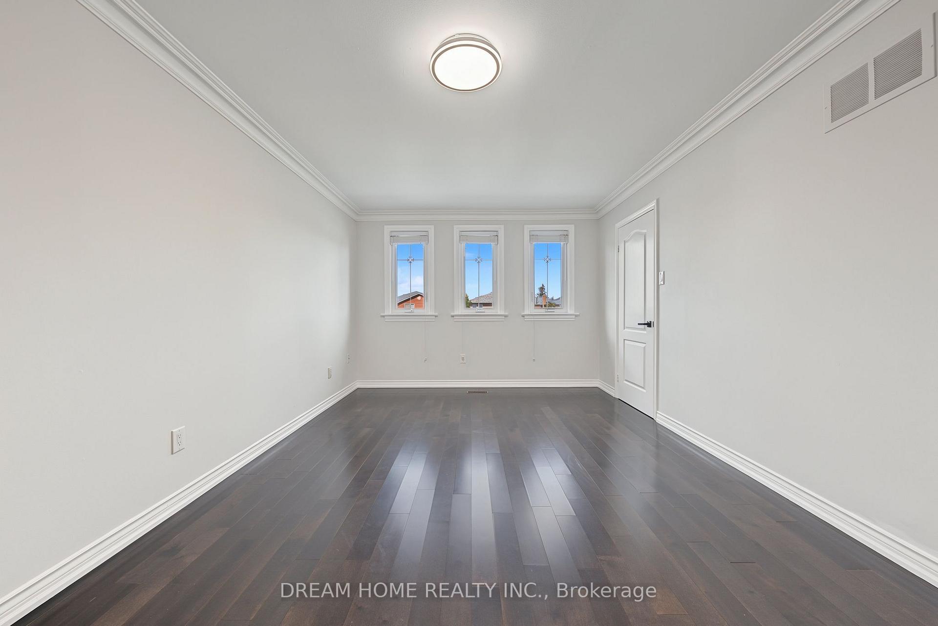 Photo 29 of 509 Forest Drive, Vaughan, West Woodbridge — HOMEH