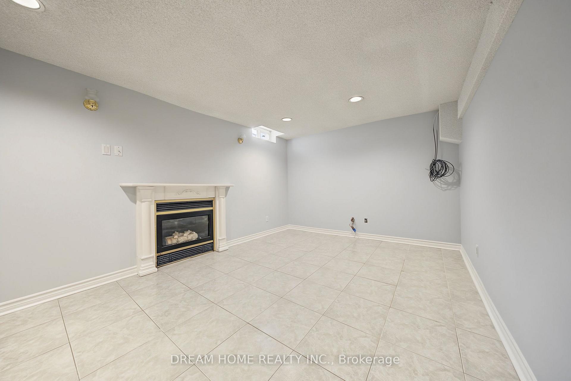 Photo 35 of 509 Forest Drive, Vaughan, West Woodbridge — HOMEH